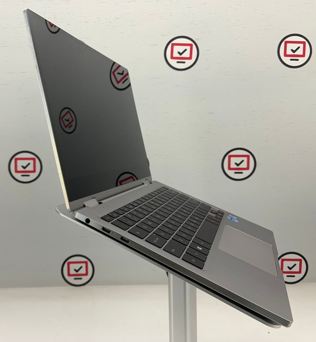 Samsung 9 Pro Notebook 13.3″ FHD Touchscreen Intel Core i7 256GB SSD 8GB Win11
