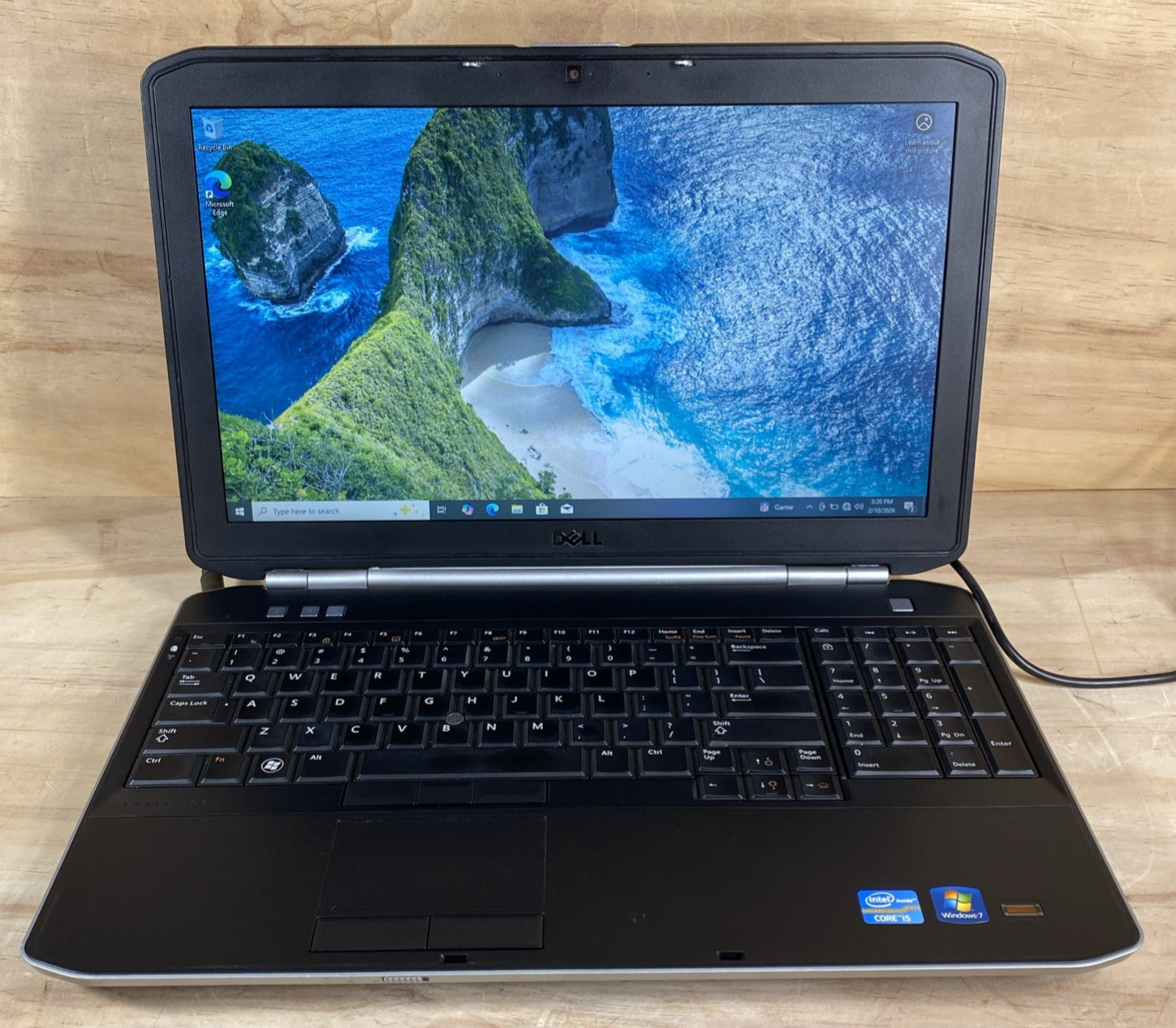 Dell Latitude E5520 15.6 i5-2510M 2.3 8GB RAM 500GB HDD Windows 10 Pro/ bad Bat