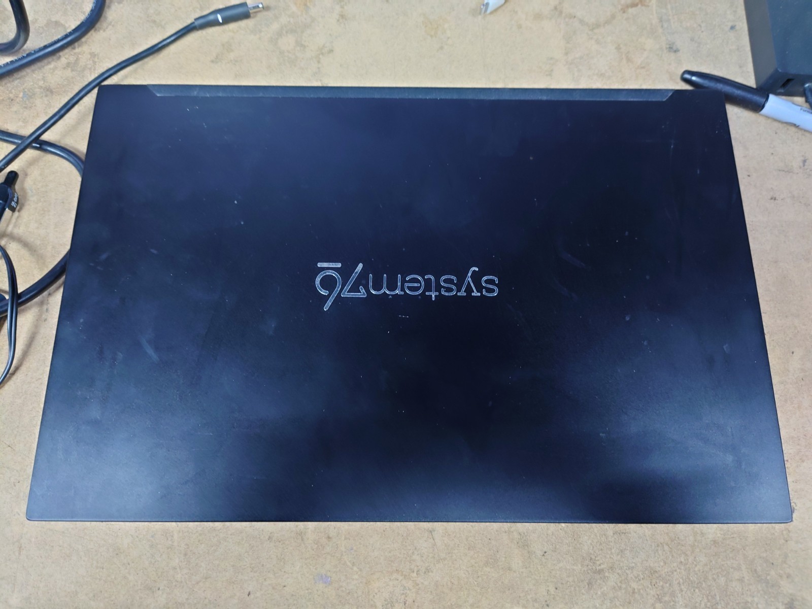 System76 Pangolin 16.1″ Ryzen 5 5500U 16GB RAM 1TB SSD No OS