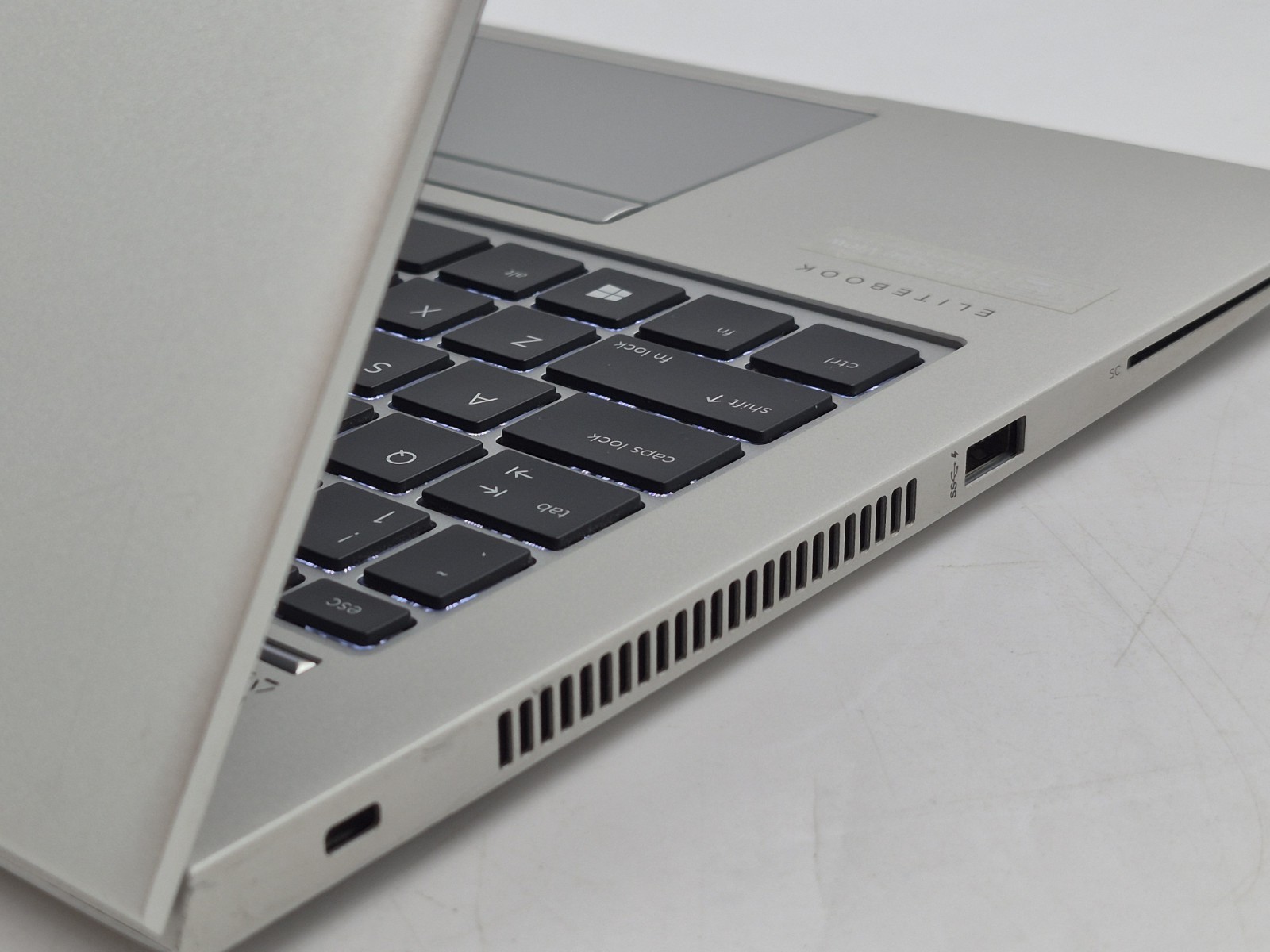 HP EliteBook 840 G5 i5-8250U 1.60GHz 8GB RAM 256GB SSD Win11 Pro NO BATTERY