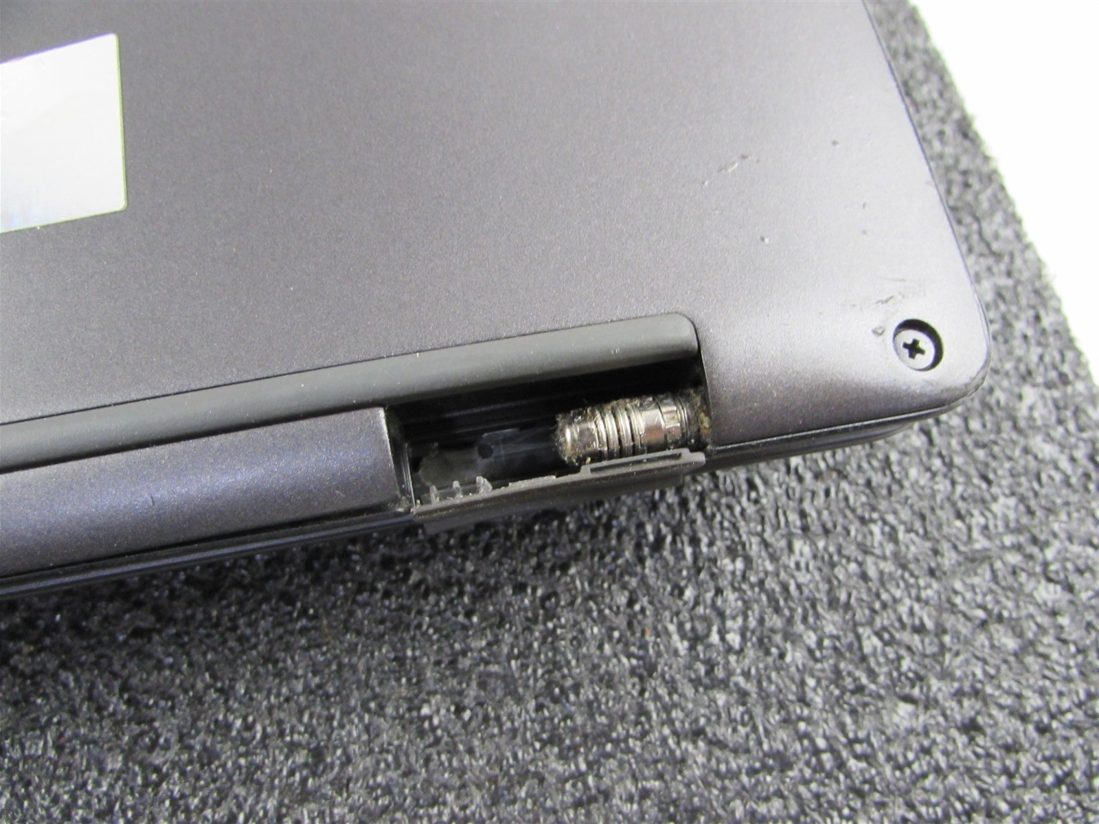 DELL LATITUDE 7420 (ULTRABOOK) FHD CORE I7-1185G7 512GB SSD 32GB RAM NO O.S/BATT
