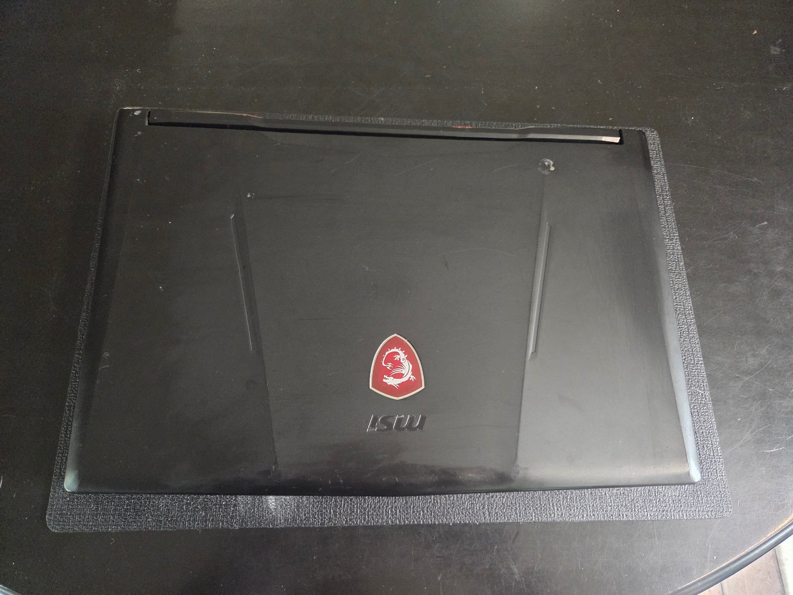 MSI GL63 8RD-210, i7-8750H, 8 GB, Win11 Pro, 256GB SSD+1TB, nVIDIA GTX 1050Ti