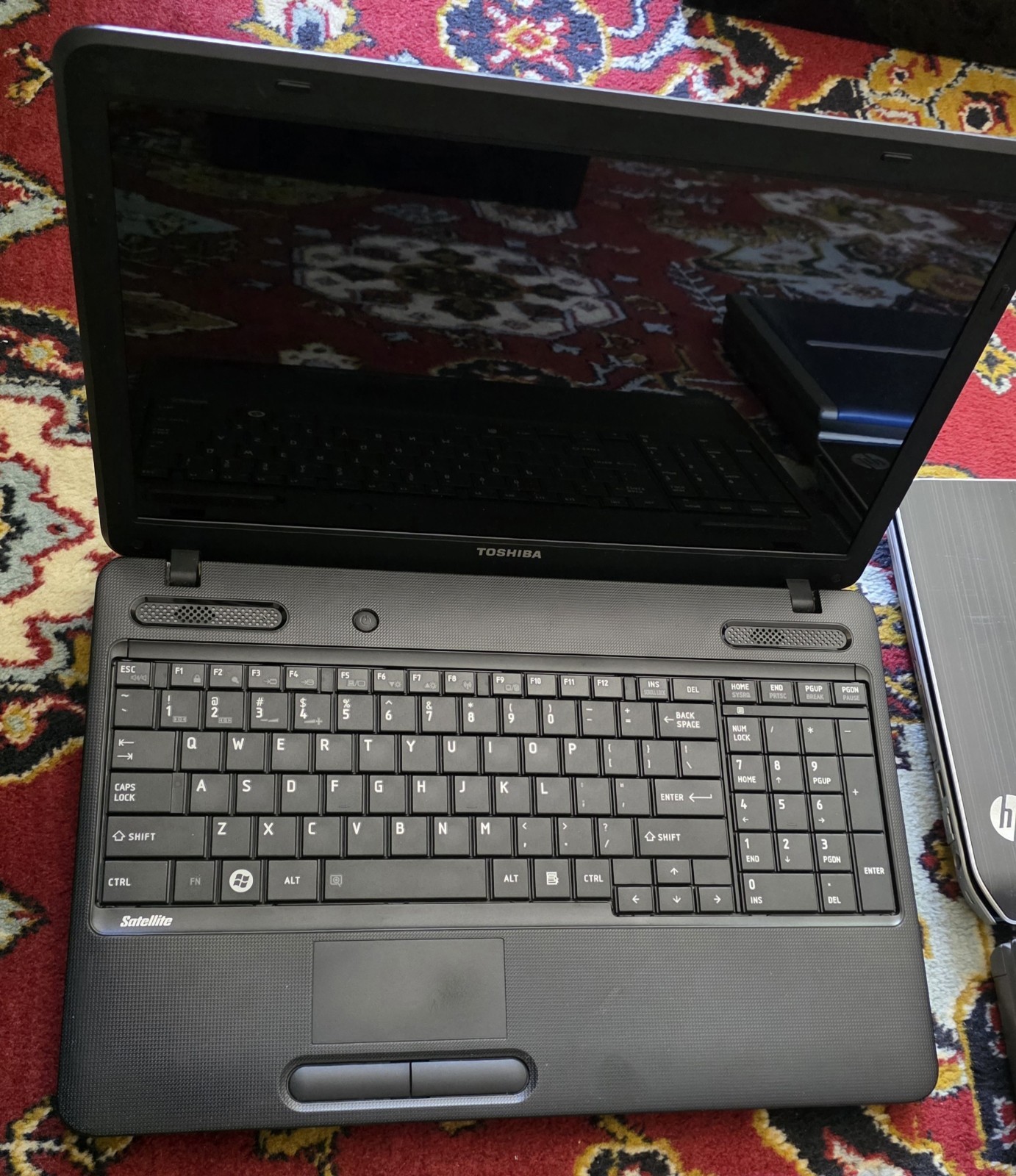 Lot of 4 DELL, HP, LENOVO Old Laptops – GOOD CONDITION – FOR PARTS