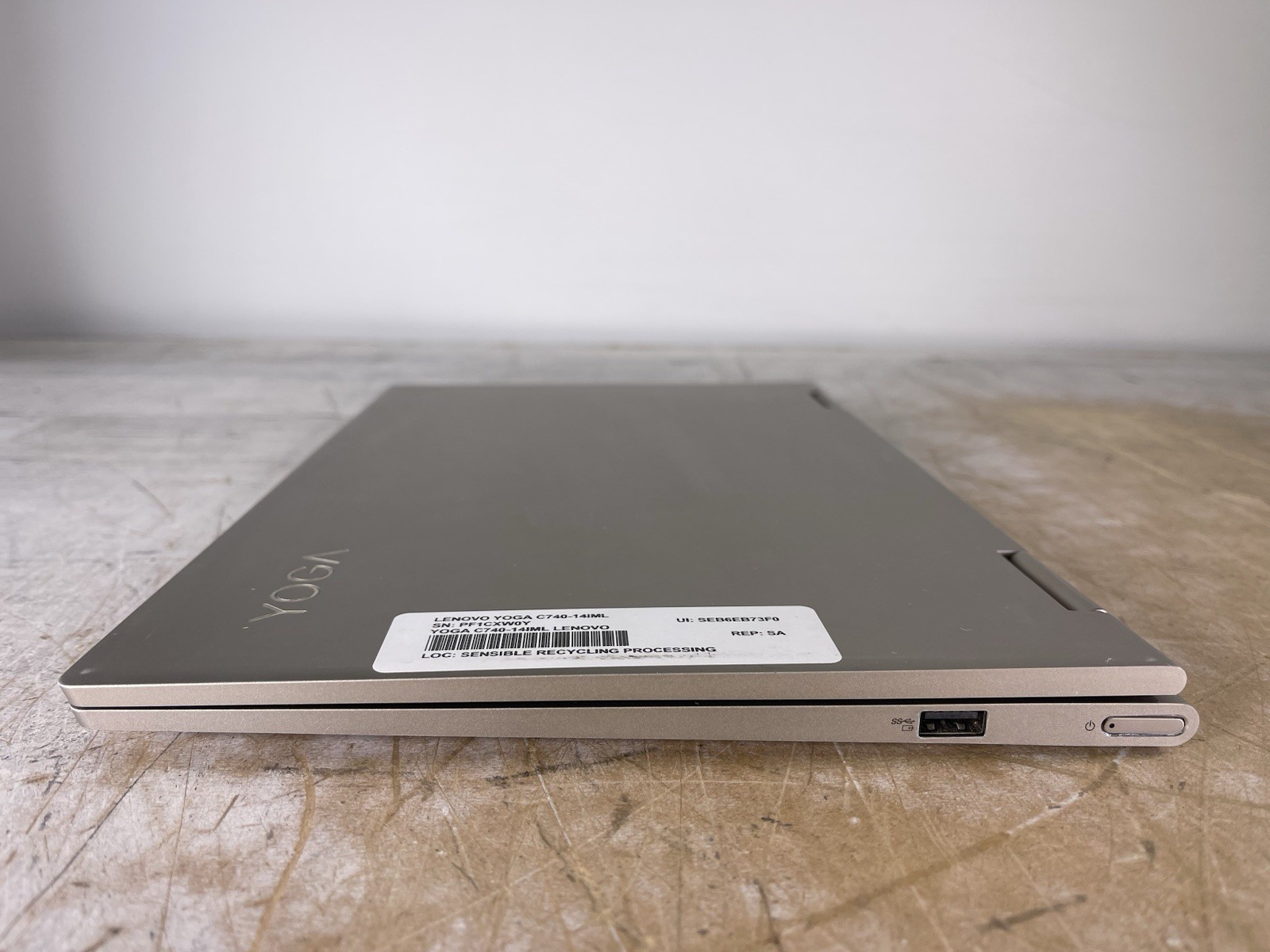 LENOVO YOGA C740-14IML i5-10210U @ 1.60GHz, 8GB RAM, NO HDD/OS – (FOR PARTS)