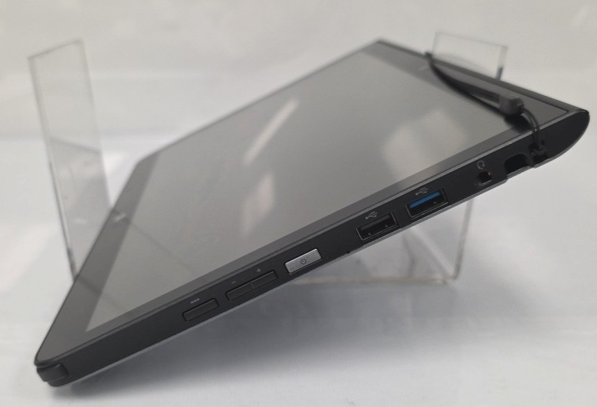 Fujitsu Stylistic Q775 13.3″ FHD Intel Core i5-6200U 256GB SSD FOR PARTS