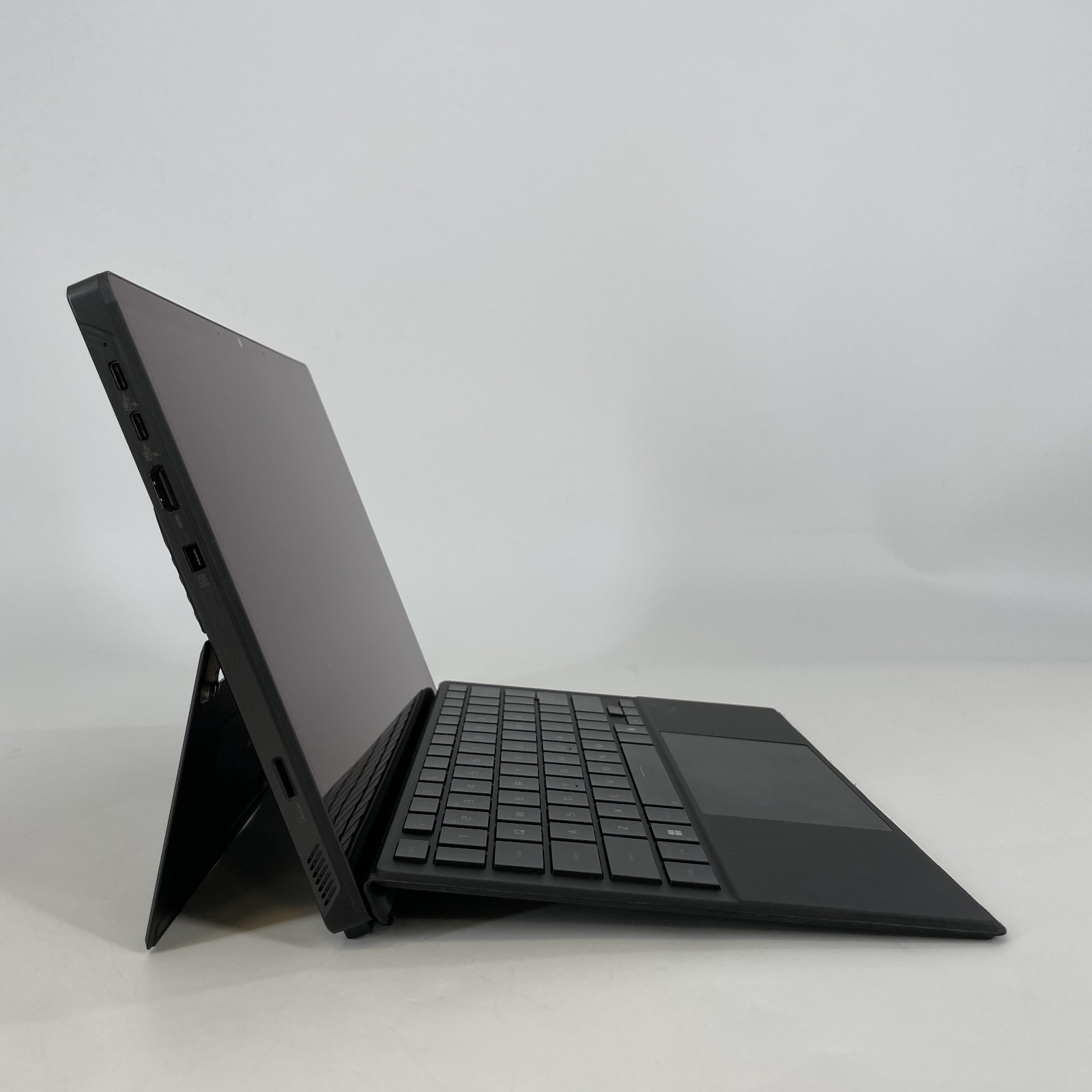 Asus ROG Flow Z13 GZ302 180Hz QHD+ TOUCH 3.0 GHz RYZEN AI MAX+ 395 32GB 2TB SSD
