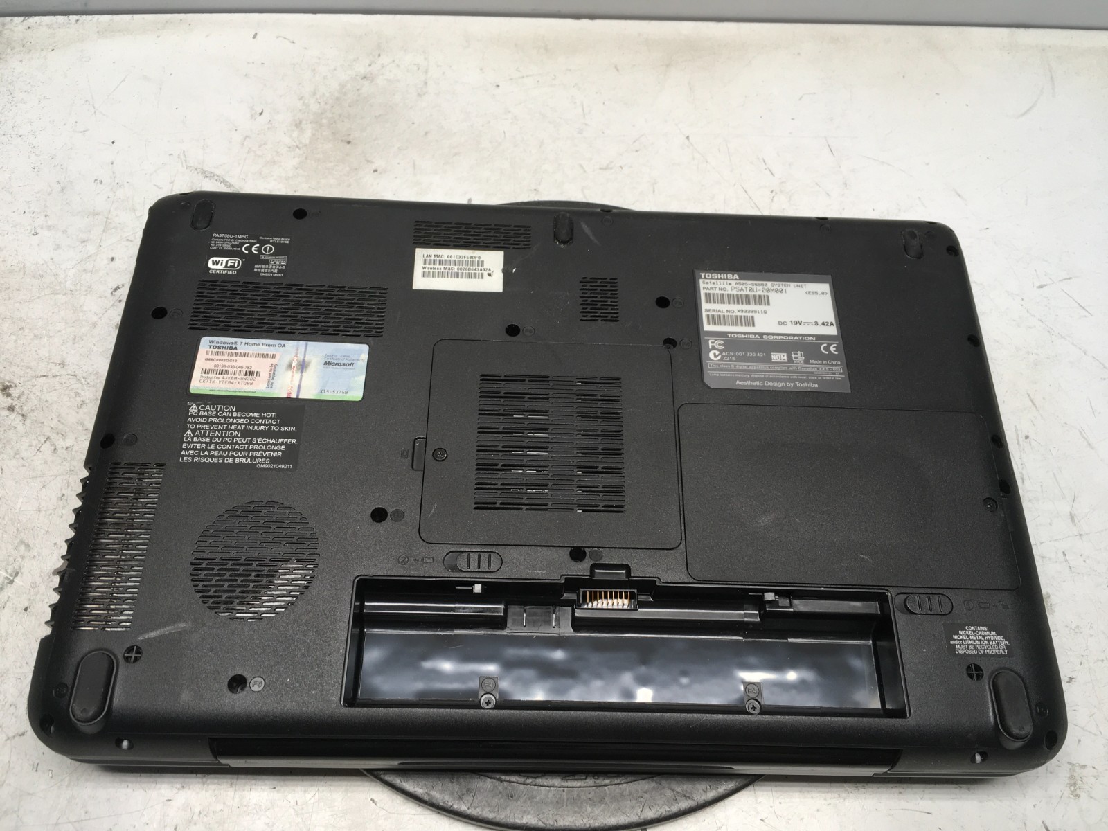Toshiba Satellite A505-S6980 Intel Core 2 Duo T6600 2.2GHz 4 GB NO HDD