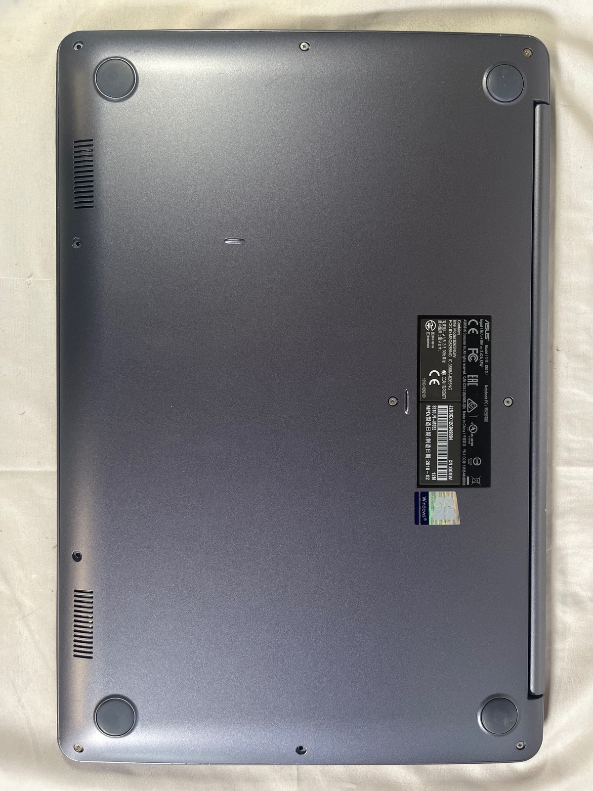 ASUS Vivobook S X510UNR Intel Core i5-8250U 8 GB 256GB SSD 15.6″
