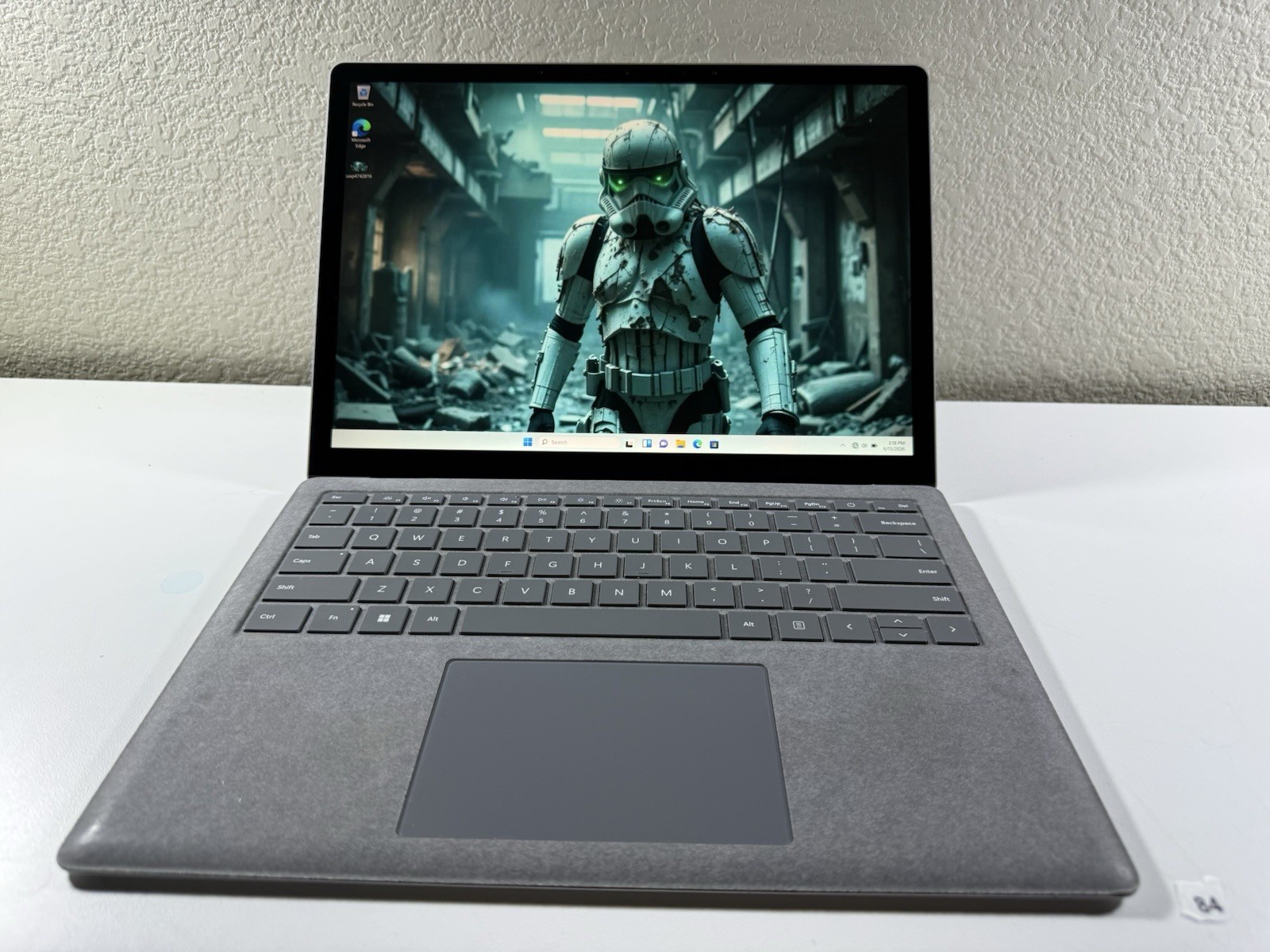 Microsoft Surface Laptop 5 13.5” 1950 Intel Core i7-1265U 16GB RAM 512GB NVME