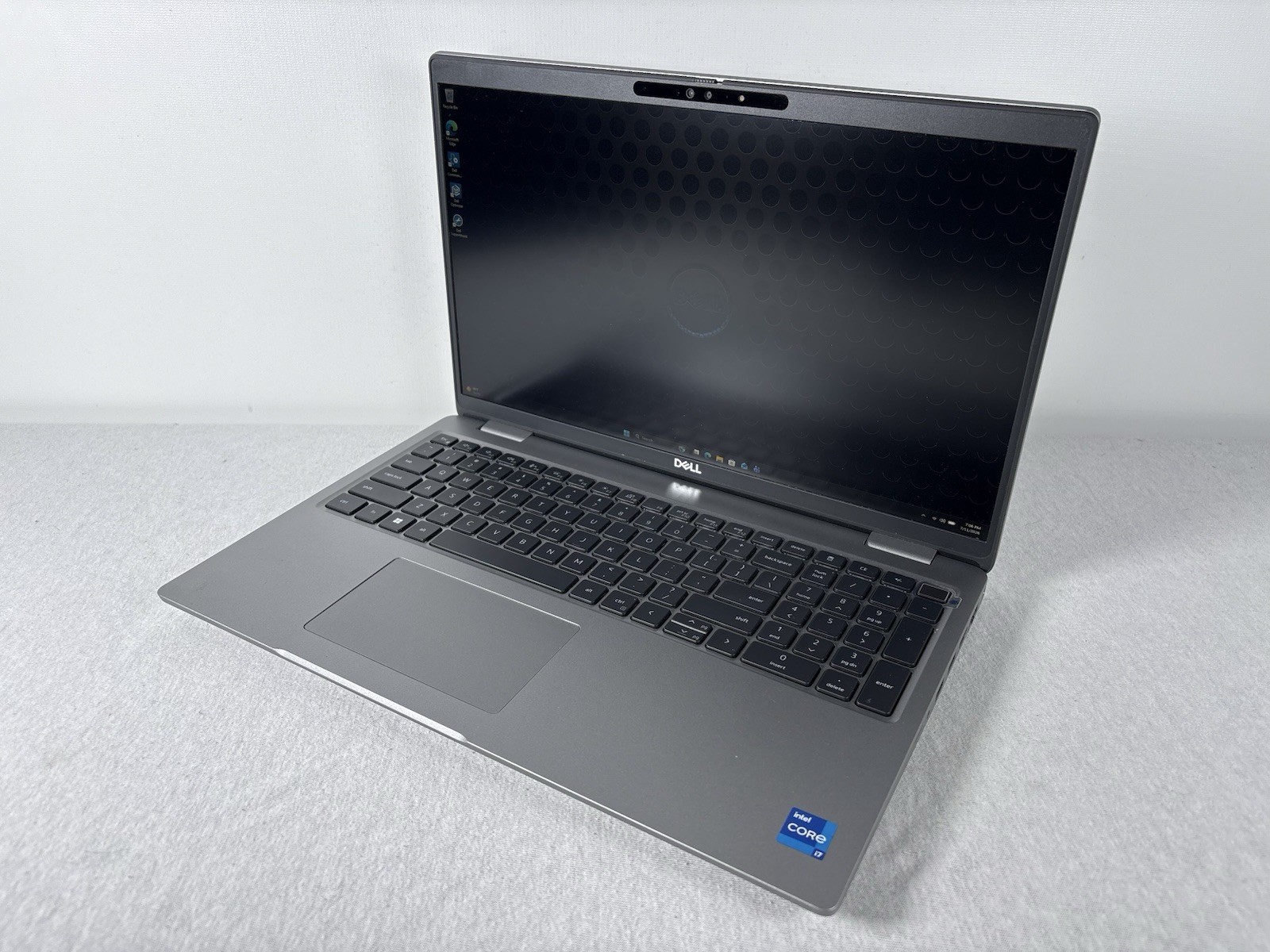 Dell Precision 3581 | CORE i7-13700H @ 2.40GHZ | 512GB SSD | 16GB RAM | W11 Pro