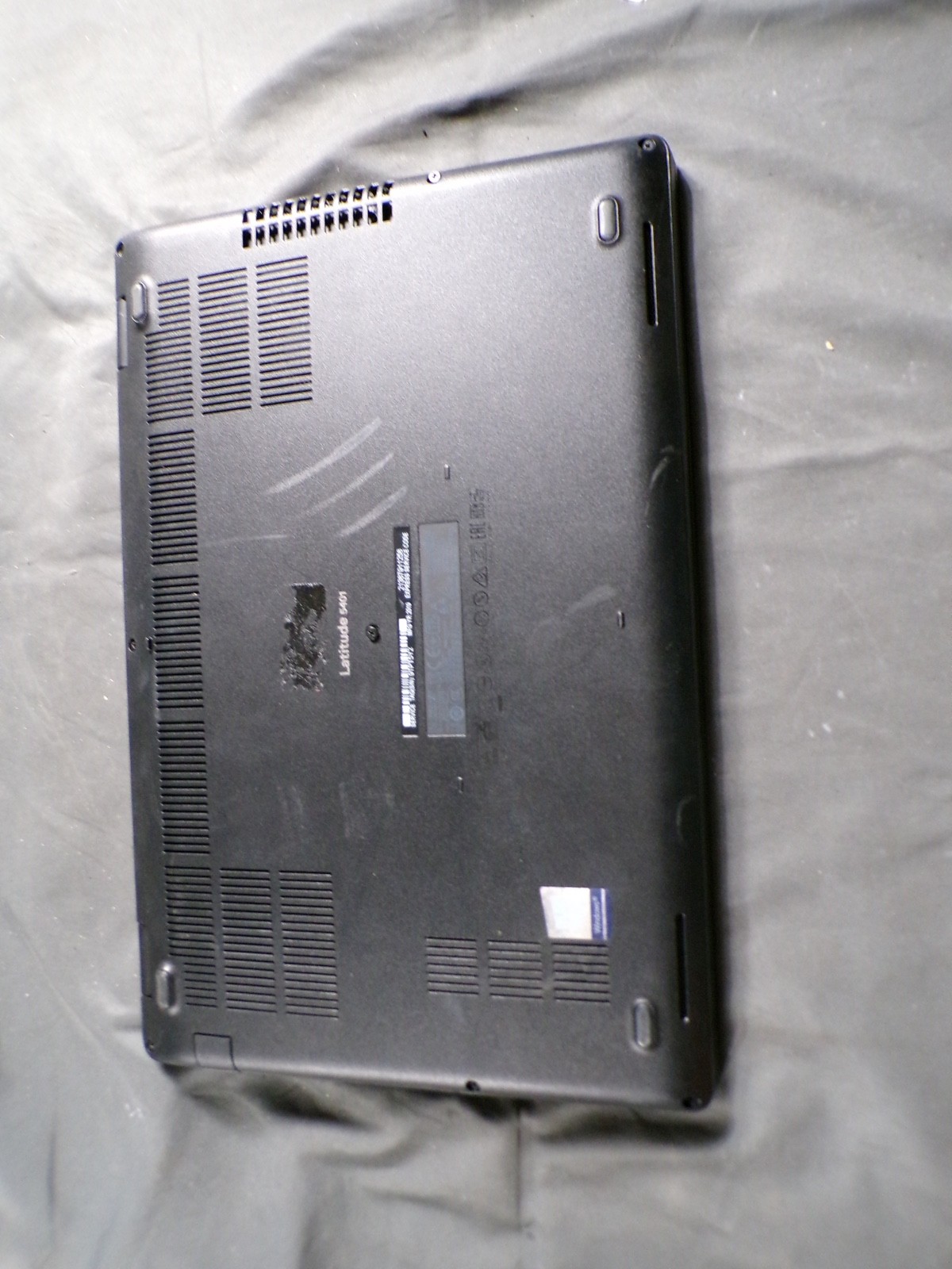 DELL LATITUDE 5401 INTEL CORE i5-9400H 2.50GHZ 8GB RAM **NO HD/ NO CADDIE/ NO OS