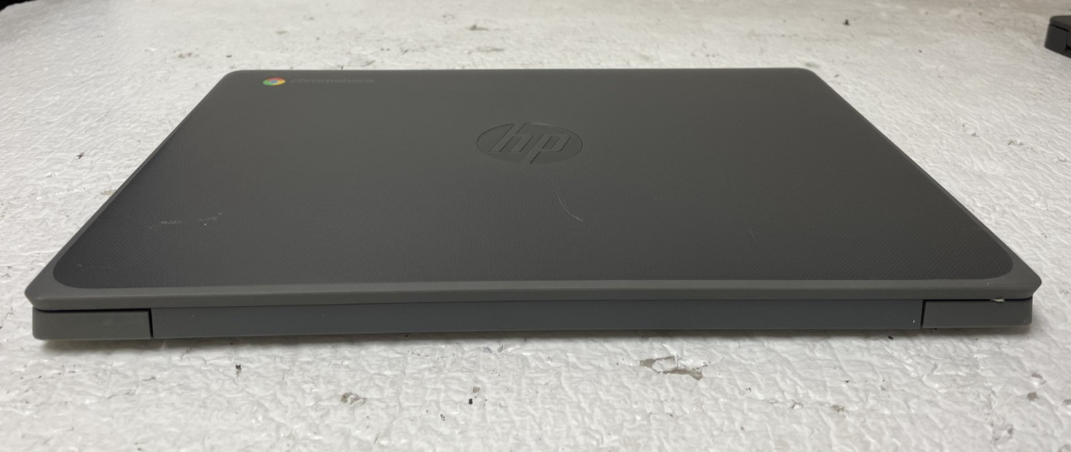 HP Chromebook 11A G8 EE 11.6″ AMD A4-9120C 4GB RAM 32GB eMMC SSD w/ Charger