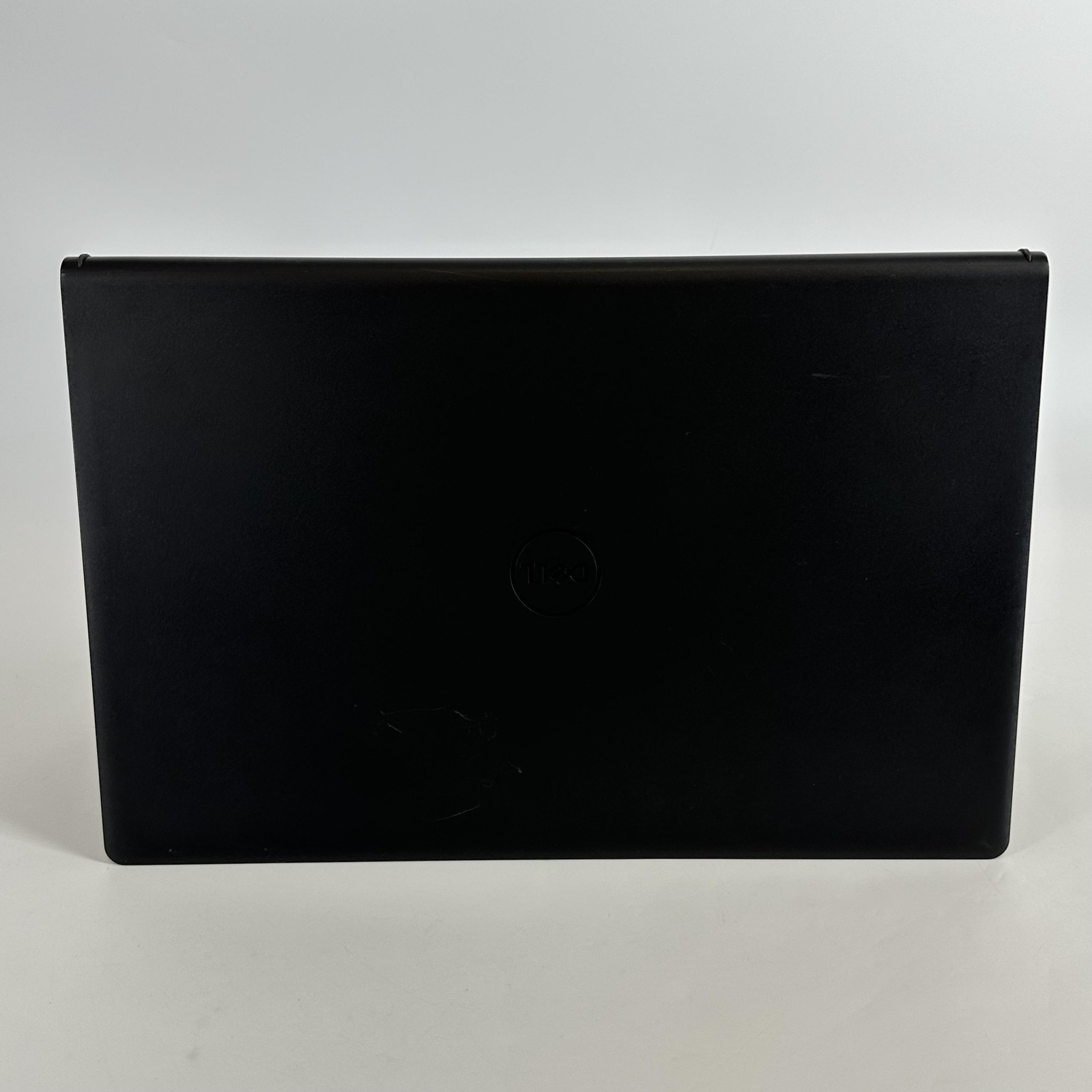 Dell Inspiron 3520 15.6 2022 Black FHD 1.7 GHz i7-1255U 16GB 1TB SSD Good