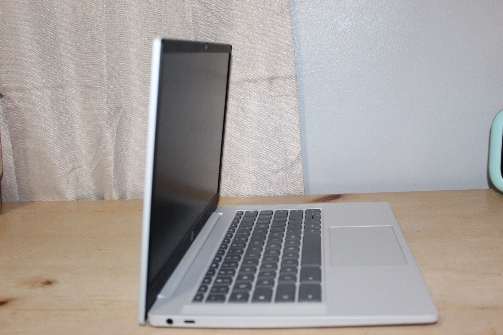 HP Chromebook 14 Inch Laptop Very Good Condition!