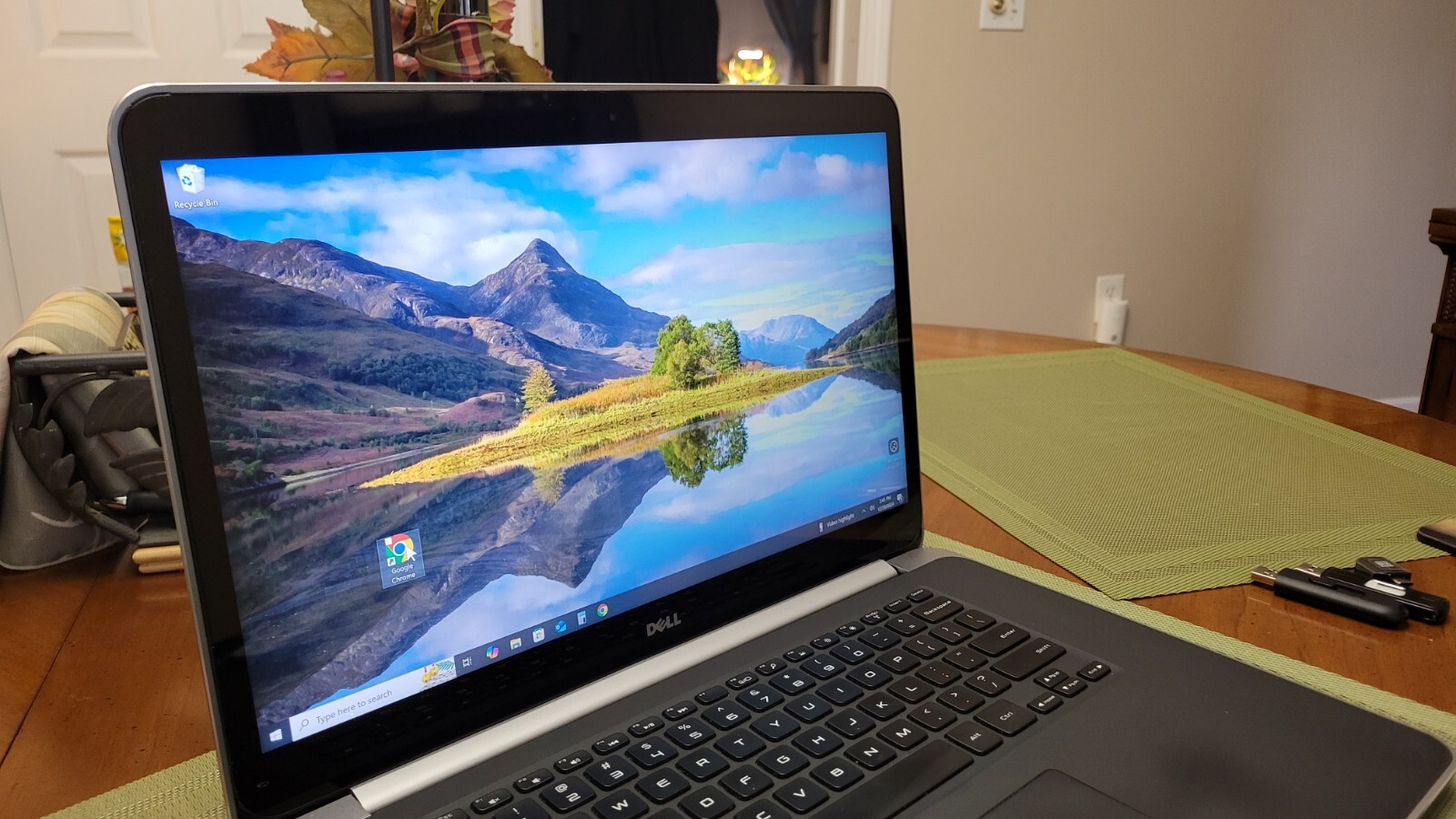 DELL XPS 15 9530 i7 4th generation