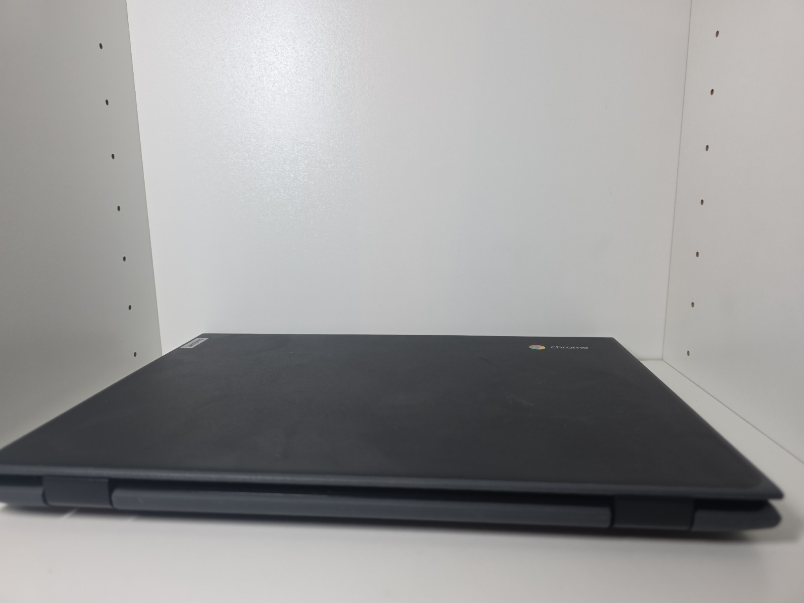 Lenovo 100e Chromebook 2nd Gen MTK 11.6″ Chrome OS Black MediaTek w/ Charger