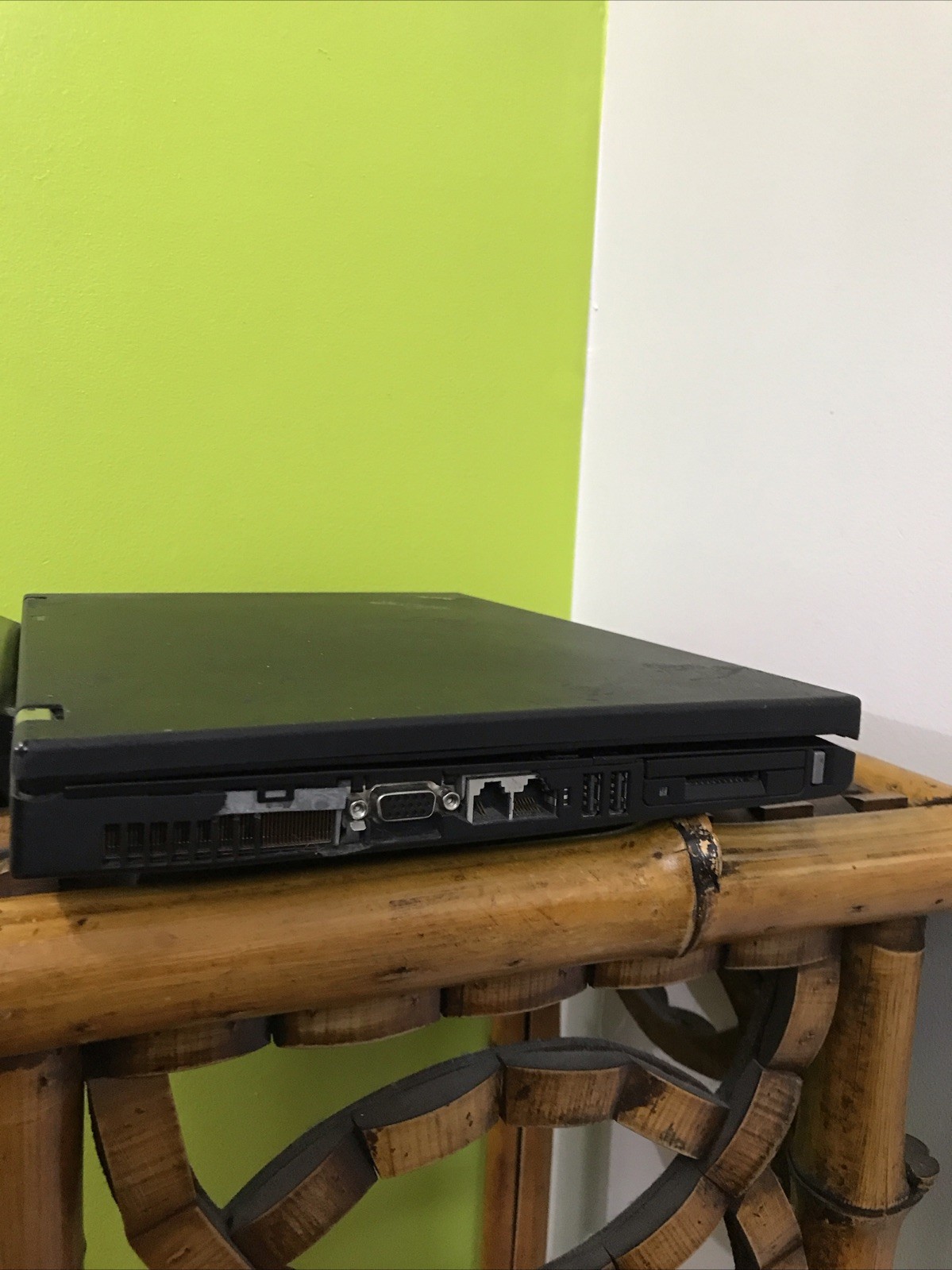 Lenovo Thinkpad T61 Laptop Computer – Weak Battery