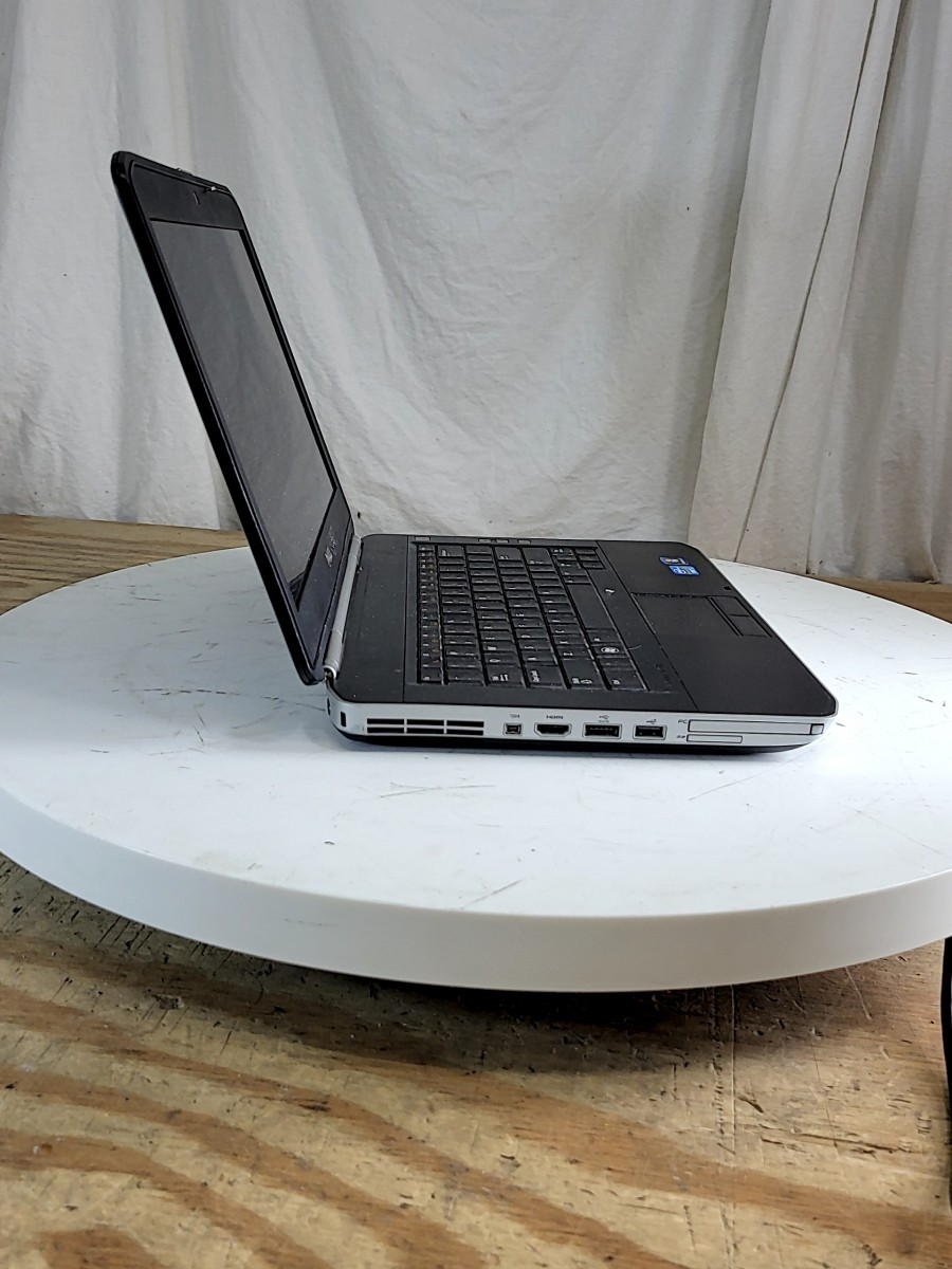 DELL LATITUDE E5420 Laptop Intel Core I5-2520M 4GB SEE NOTES
