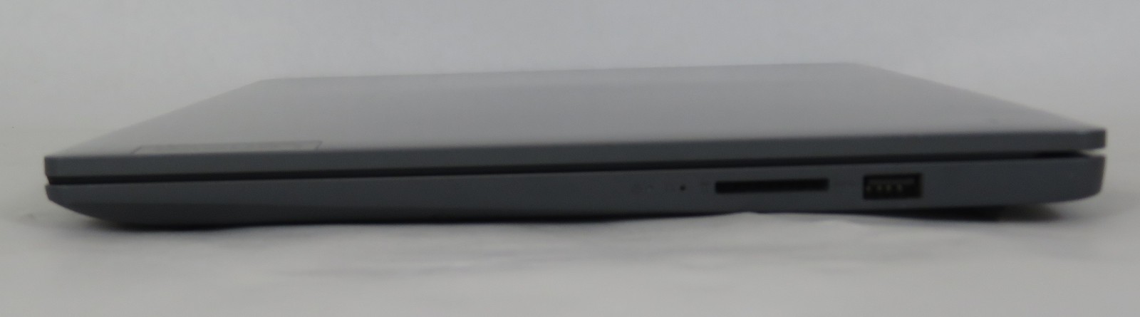 Lenovo IdeaPad Slim 3 15IRU9 CORE 5 120U 1.4GHz 8GB RAM 256GB Win11 H