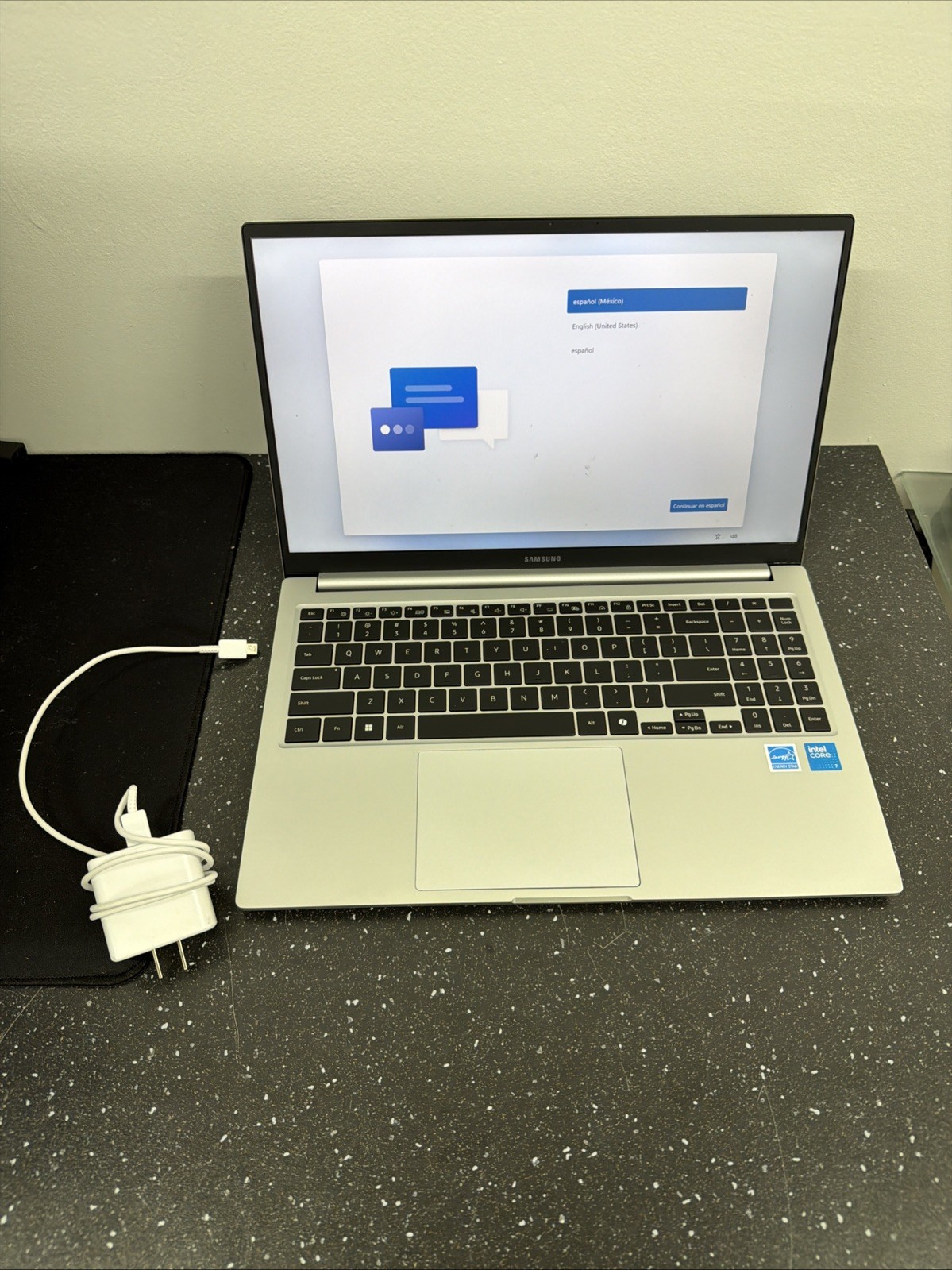 Samsung Galaxy Book 4 15.6″ Core 7 150U 16GB RAM 512GB NVMe Win-11