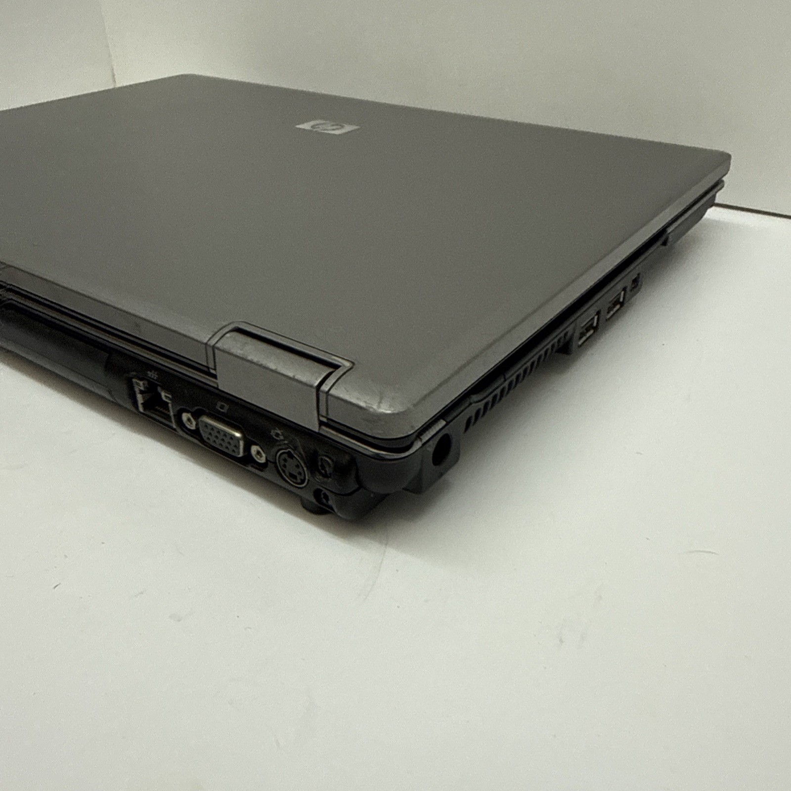 HP Compaq 6530b Intel Celeron CPU T1600 1.66GHZ 3GB RAM 150GB HDD Windows Vista