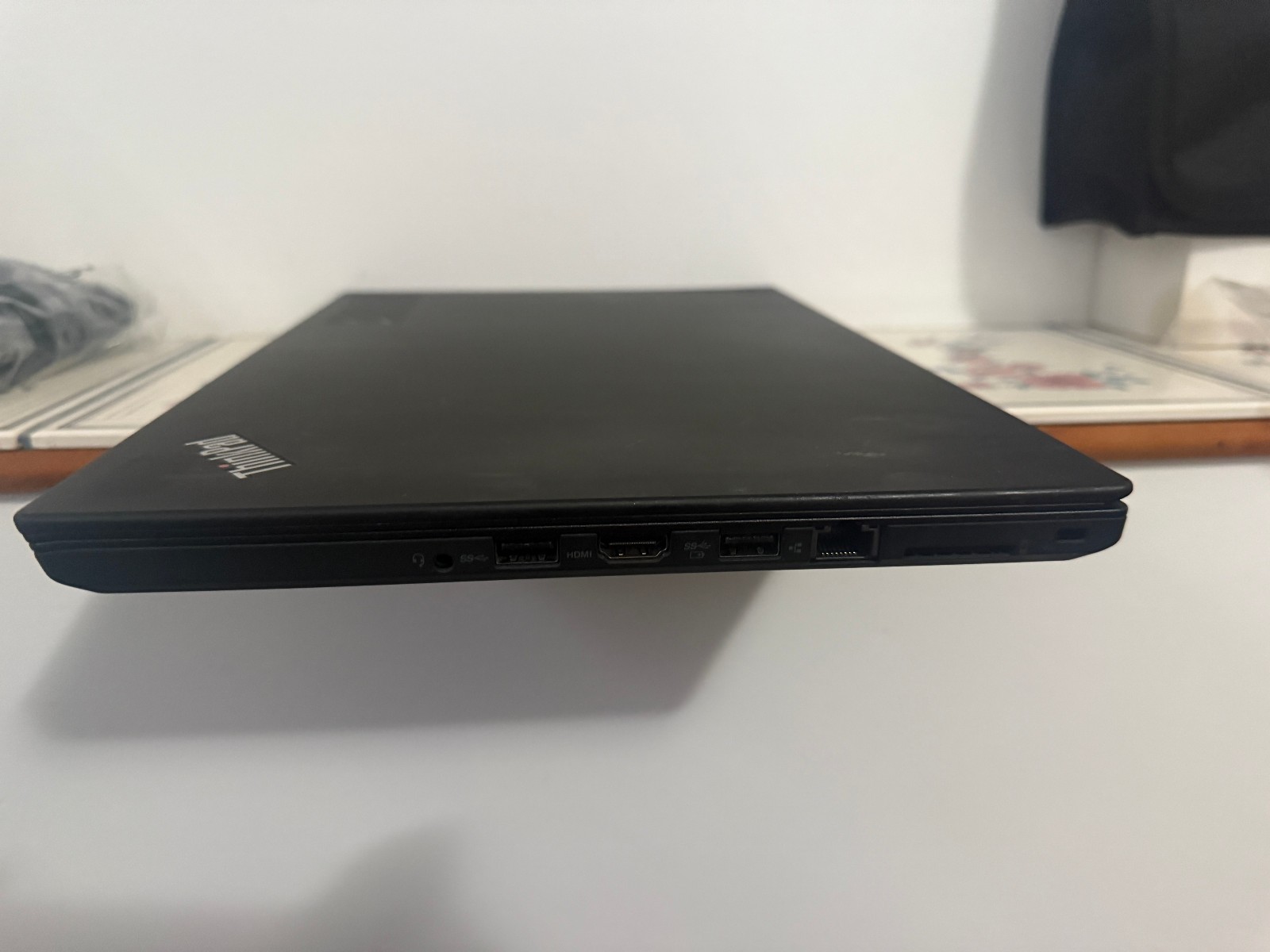 Lenovo ThinkPad T470 FHD i5 8GB 256GB SSD Win 10 Pro + OEM Charger