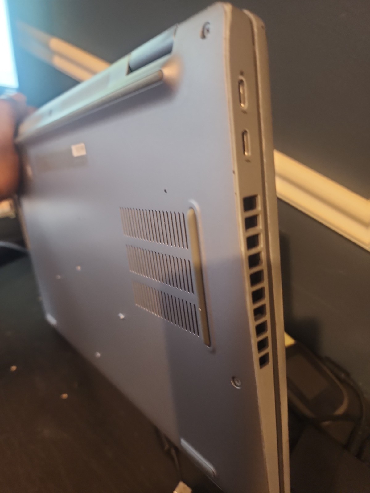 Dell Latitude 5520 i7-1185G7 3.0GHz 16GB RAM 512GB 15.6″ Win11