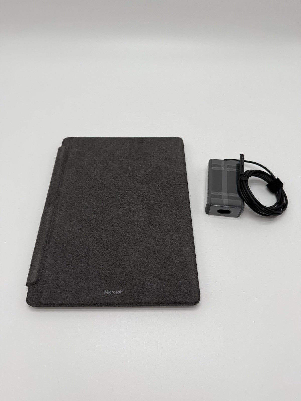 Microsoft Surface Pro 9 i7-1265U | 16GB Ram | 256GB SSD | Win11P | A-Grade