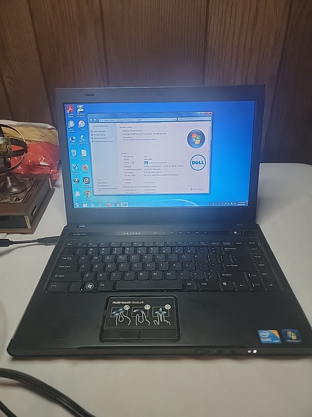 Dell Vostro 3400 Laptop Intel i3-M370 2.4GHZ 50 GB Storage Bad Battery Charger