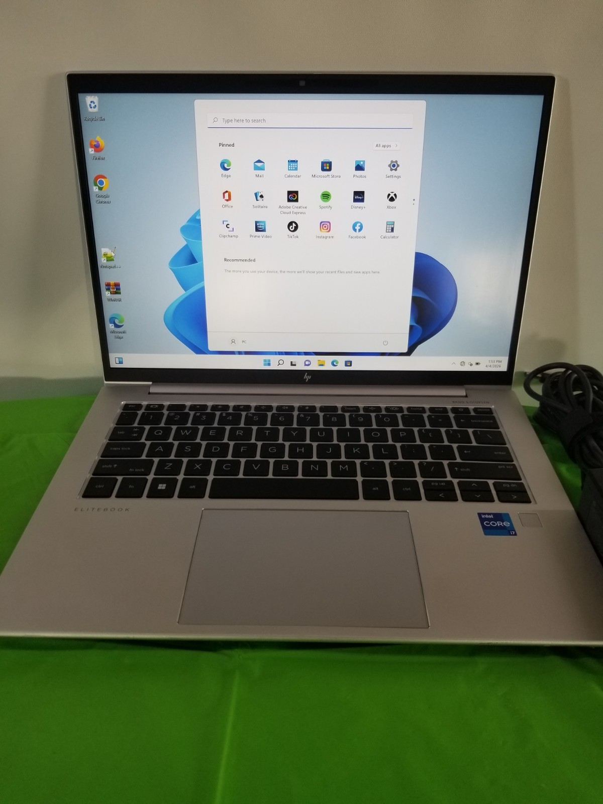 HP EliteBook 840 14 inch G9 Notebook PC intel core i7-1260p,WIN 11 PRO, 16GB,512