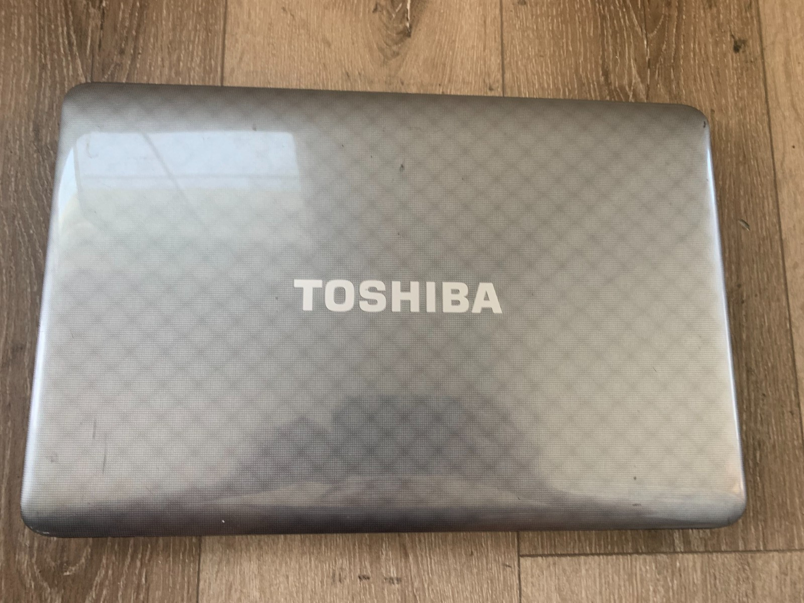 Toshiba Satellite L755-S5244 Intel Pentium B940 2.00GHz 4GB RAM 160GB HDD Win 10