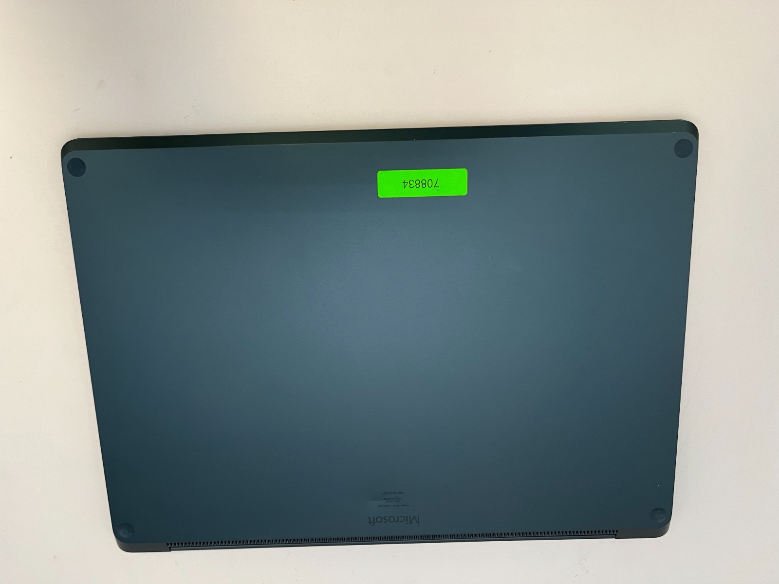 Microsoft Surface Laptop 3 13.5” Intel Core i5-1035G7 16GB RAM 256GB NVME-A