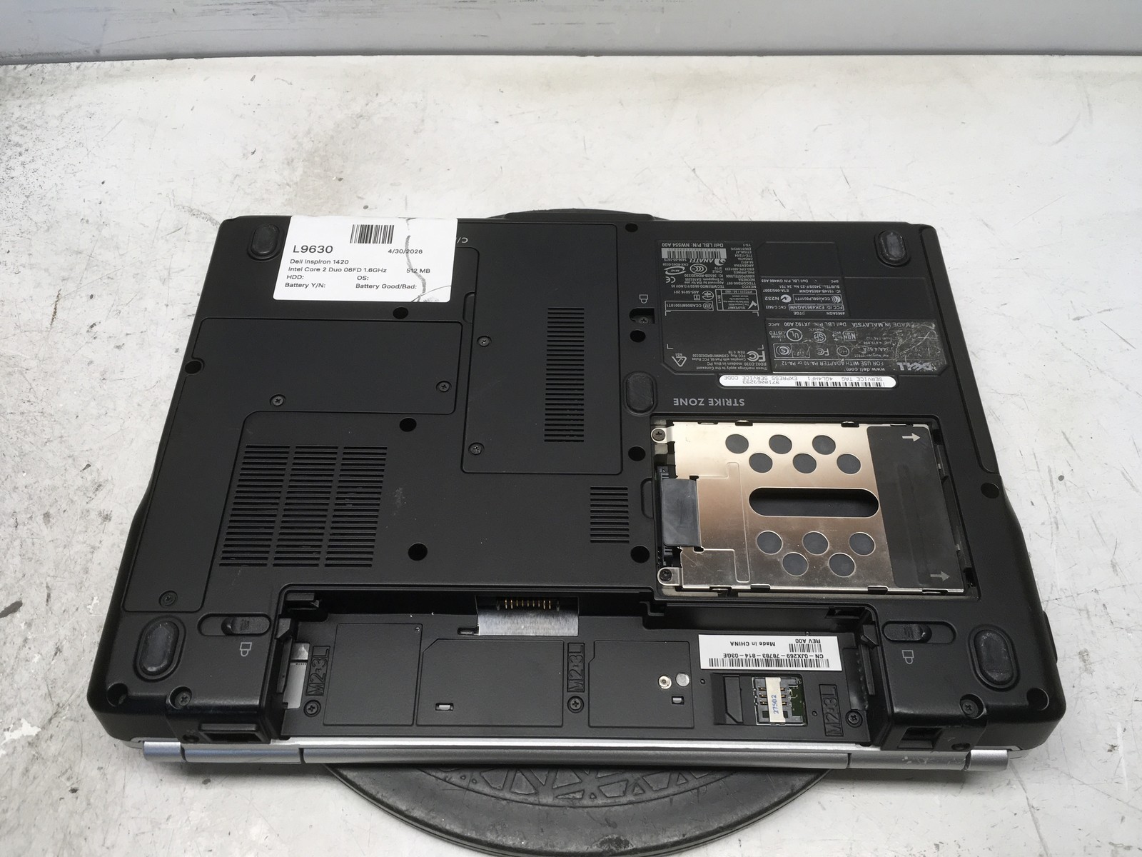 Dell Inspiron 1420 Intel Core 2 Duo 06FD 1.6GHz 512 MB NO HDD No Batt