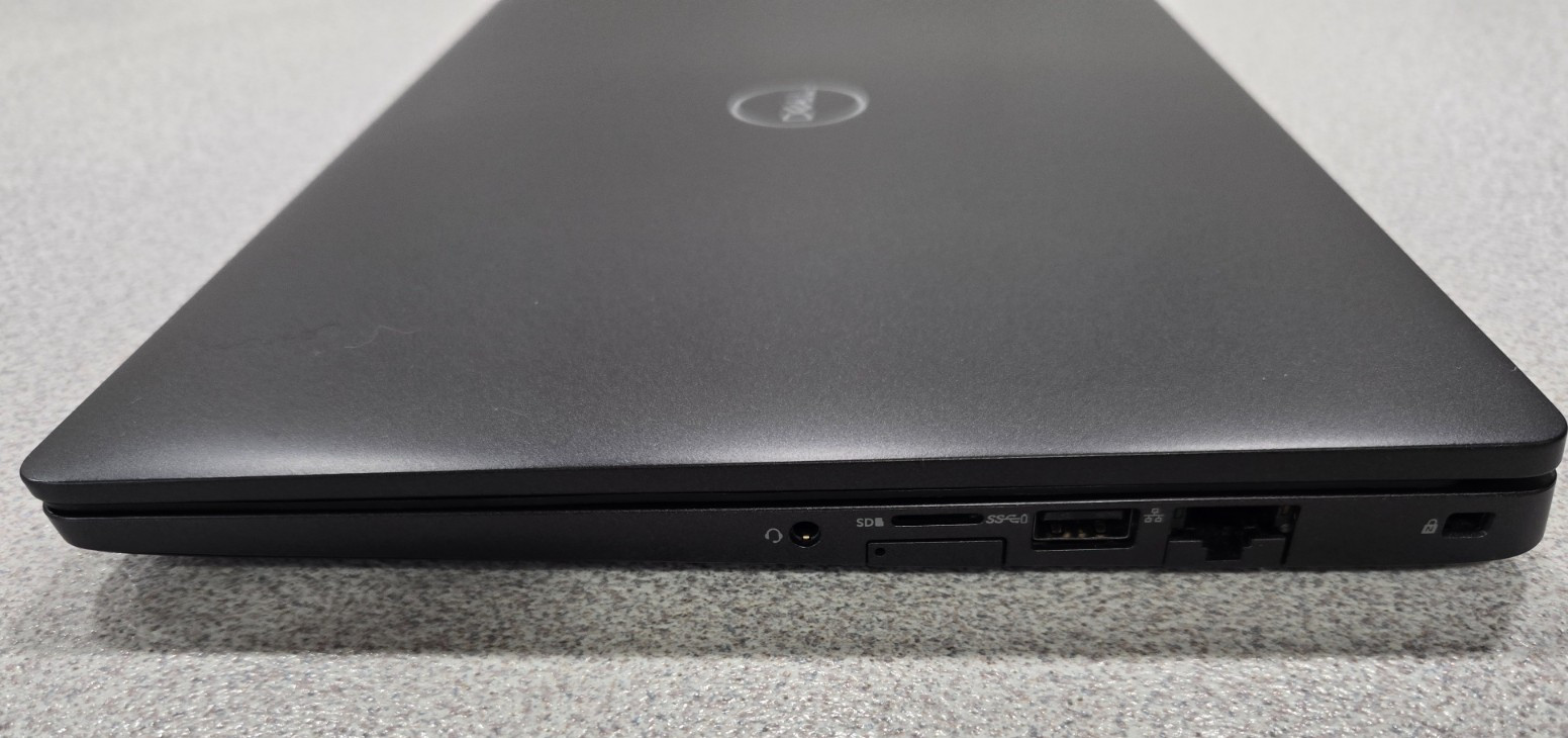 Dell Latitude 5300 13.3″ i7-8665U 1.90GHz 16GB RAM 512GB SSD Windows 11 Pro