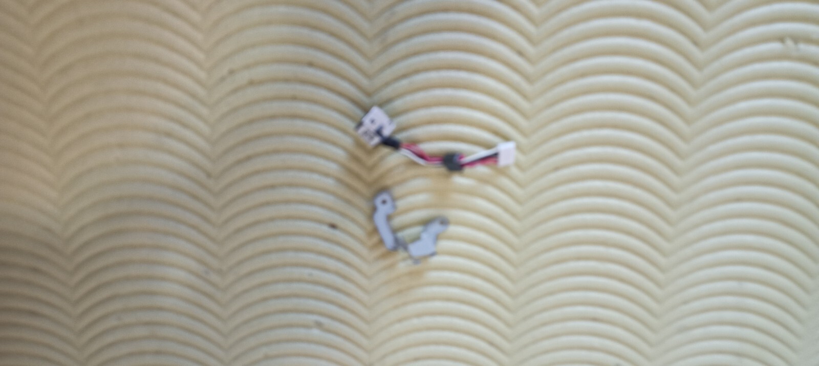DELL INSPIRON 5520 Power Connector