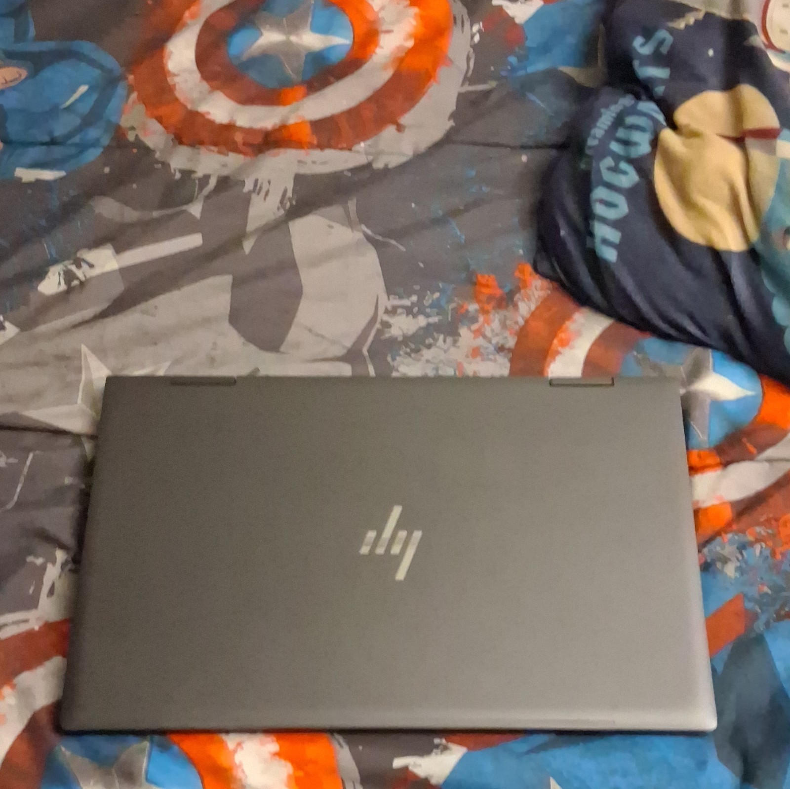 HP ENVY x360 15in Touch Ryzen 7 4000 8GB 256GB SSD FHD Win11 Radeon