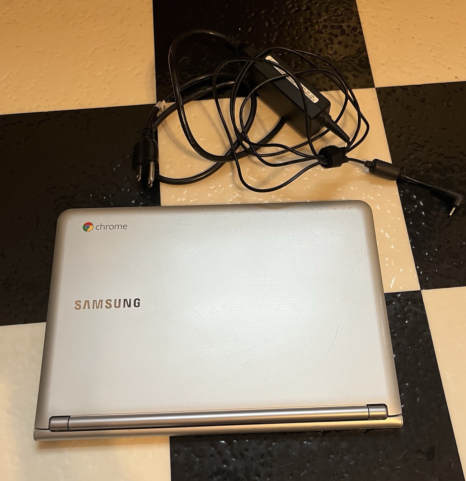 Samsung Chromebook 11.6″ 16GB SSD, Samsung Exynos 5 Dual, 1.7GHz, 2GB RAM &Cord
