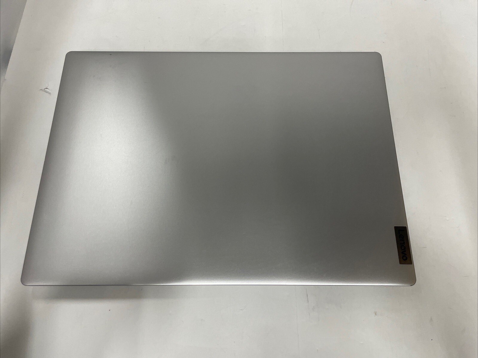 Lenovo IdeaPad Slim 1-14AST-05 AMD A6-9220E 1.6Ghz 4GB 64GBSSD EMMC