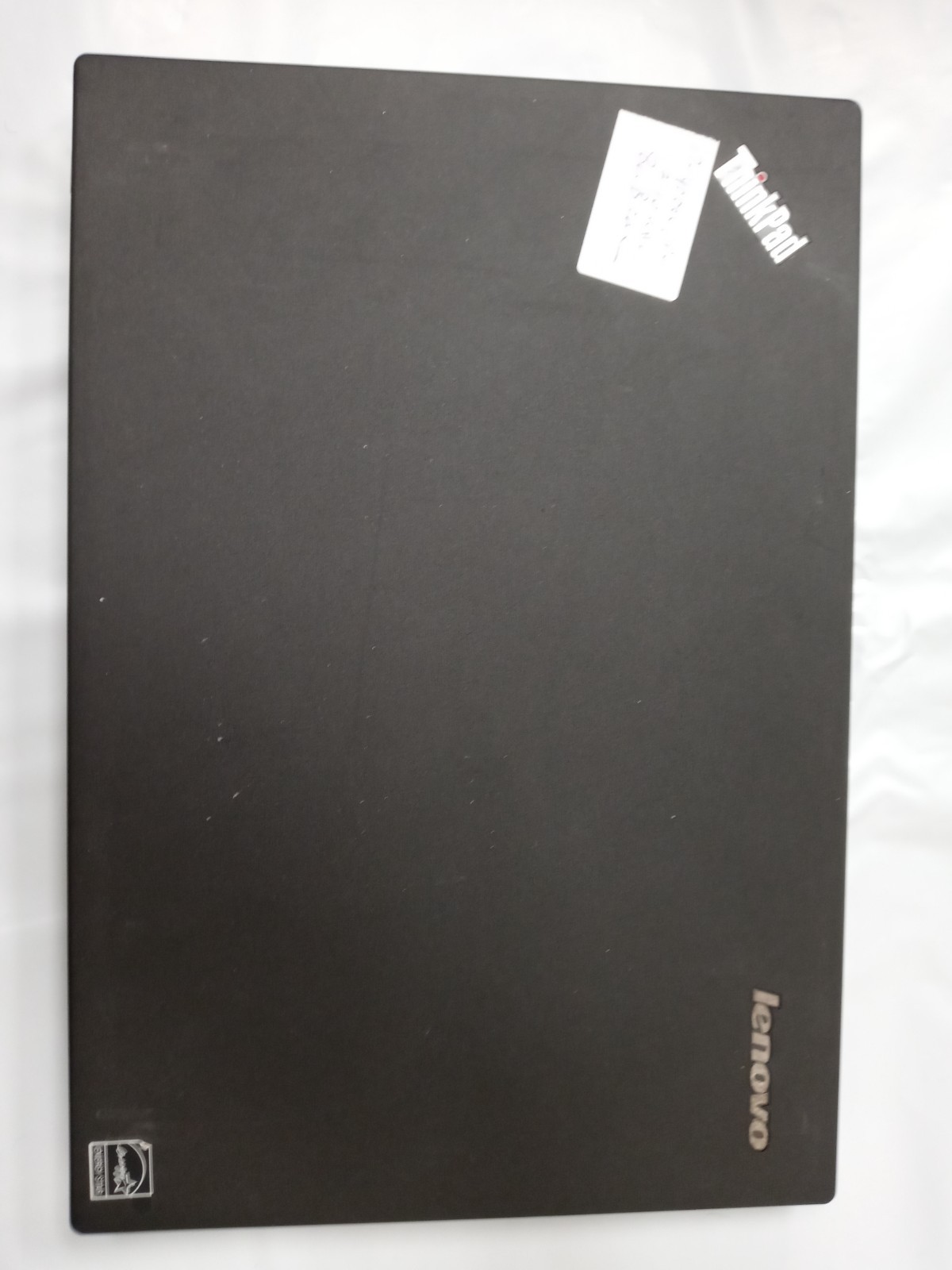 Lenovo ThinkPad X240 12.5″ i7-4600U 2.1GHz 8GB/0GB Webcam Laptop [No OS/AC]