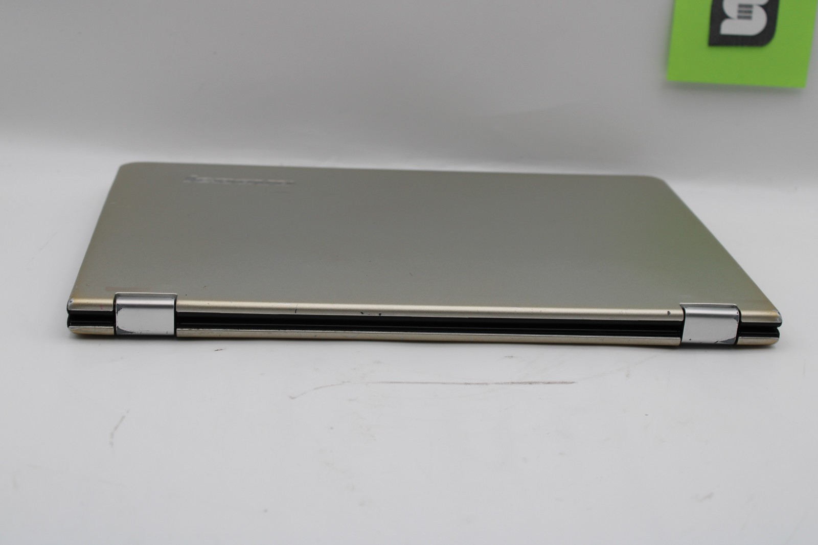 Lenovo Yoga 700-11ISK Touch Core m3 4GB RAM No SSD No OS *PARTS