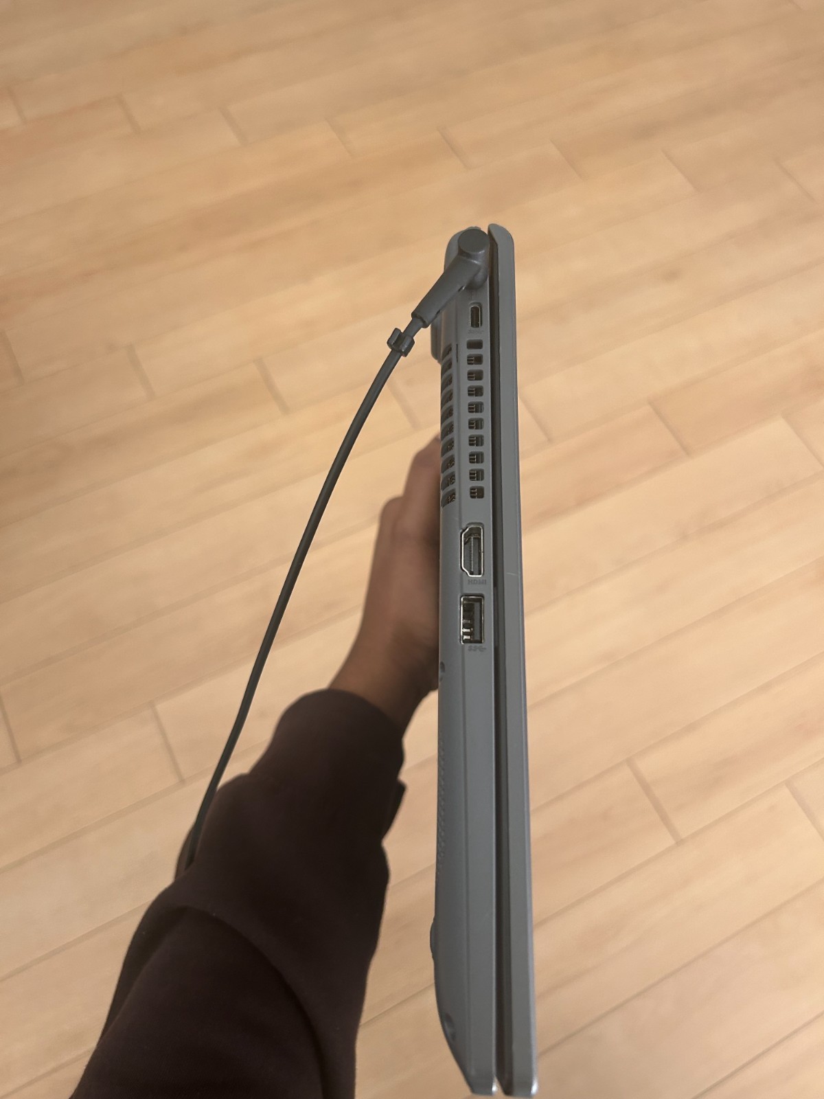 ASUS Vivobook Laptop 15.6″ (Great Condition) – Dark Gray