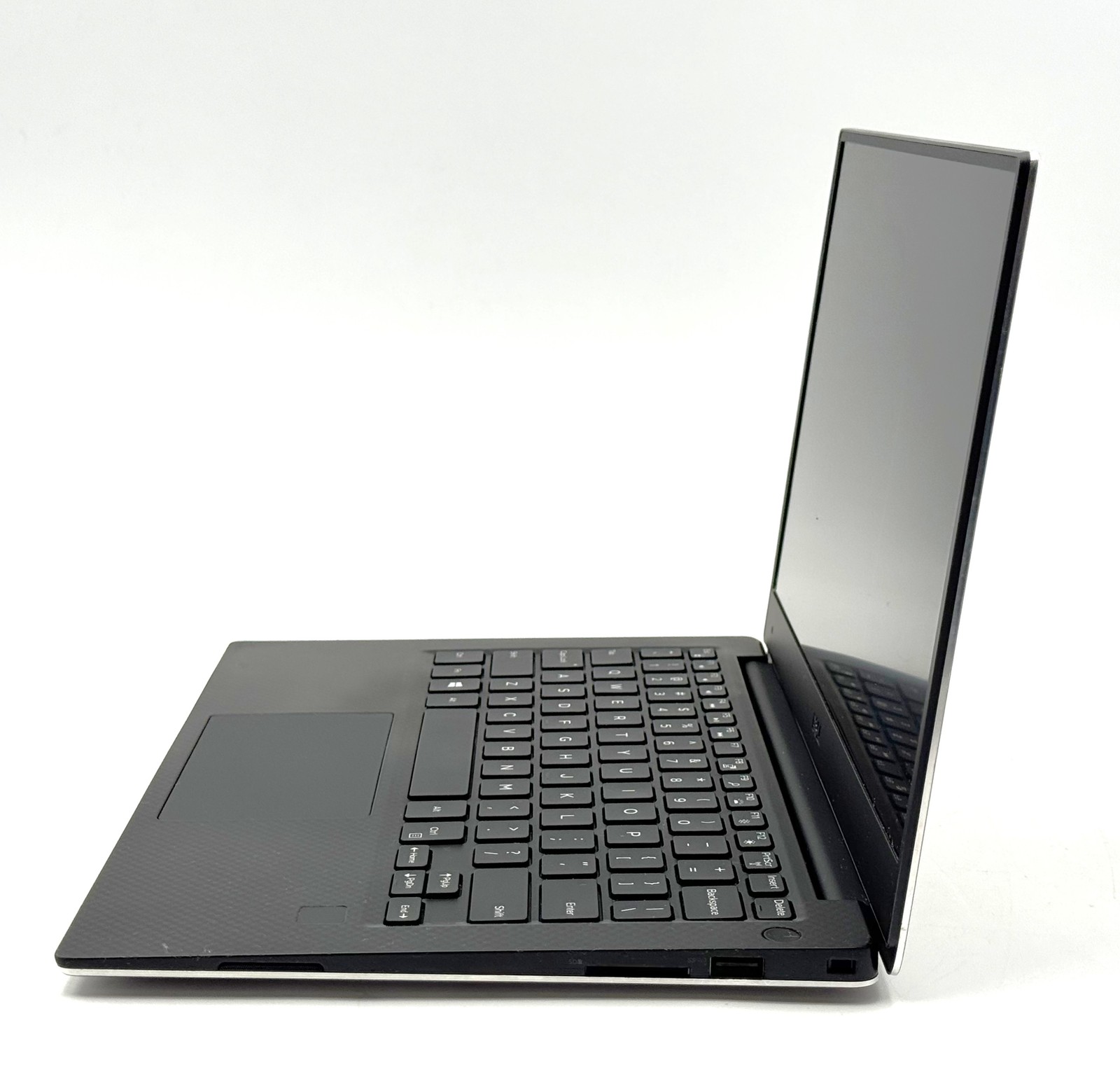 Dell XPS 13 9360 – FHD – i7-7560U – 8GB RAM – 256GB SSD