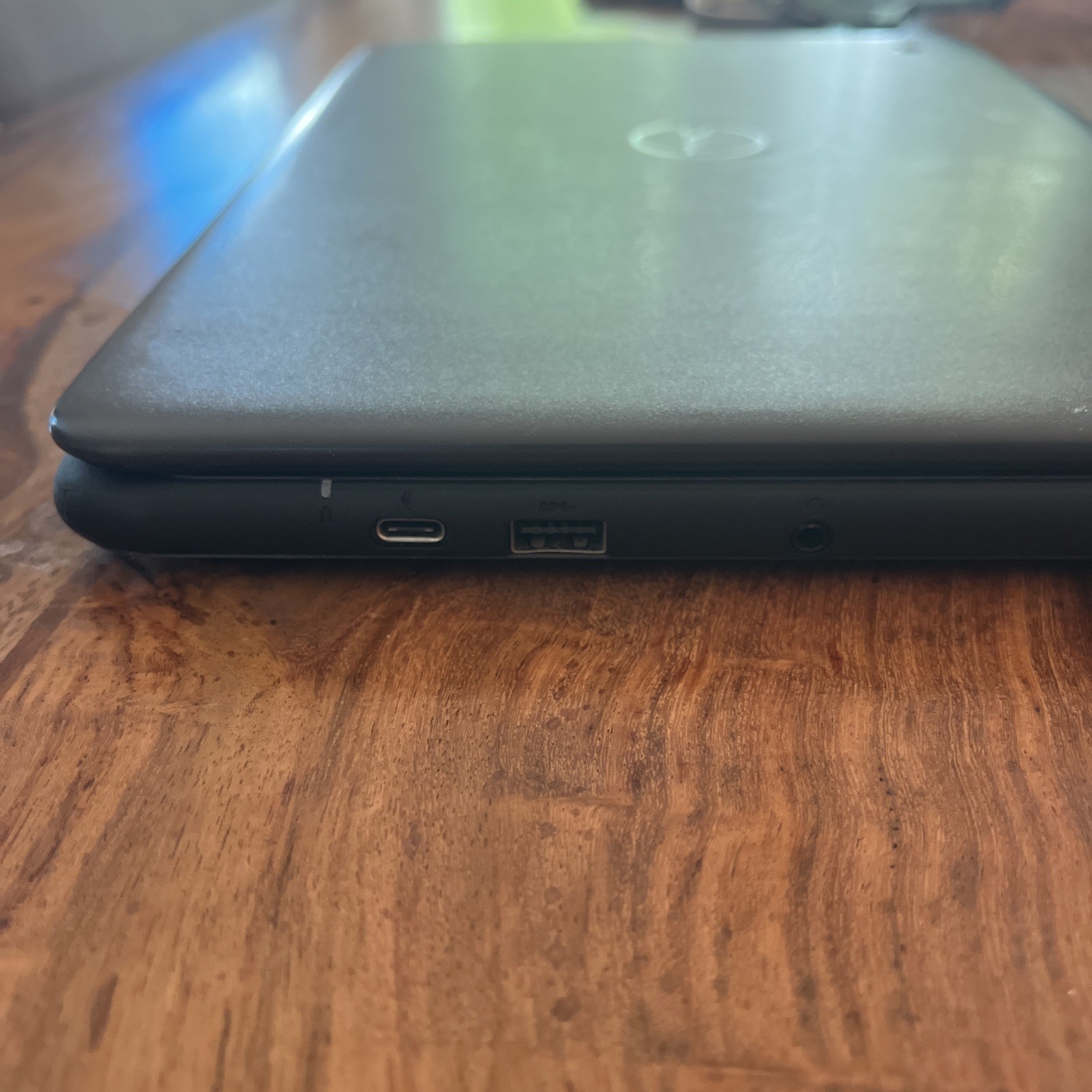 Dell Chromebook 3100 11.6” 32GB eMMC Intel Celeron N4020 1.1GHz 4GB RAM Touch