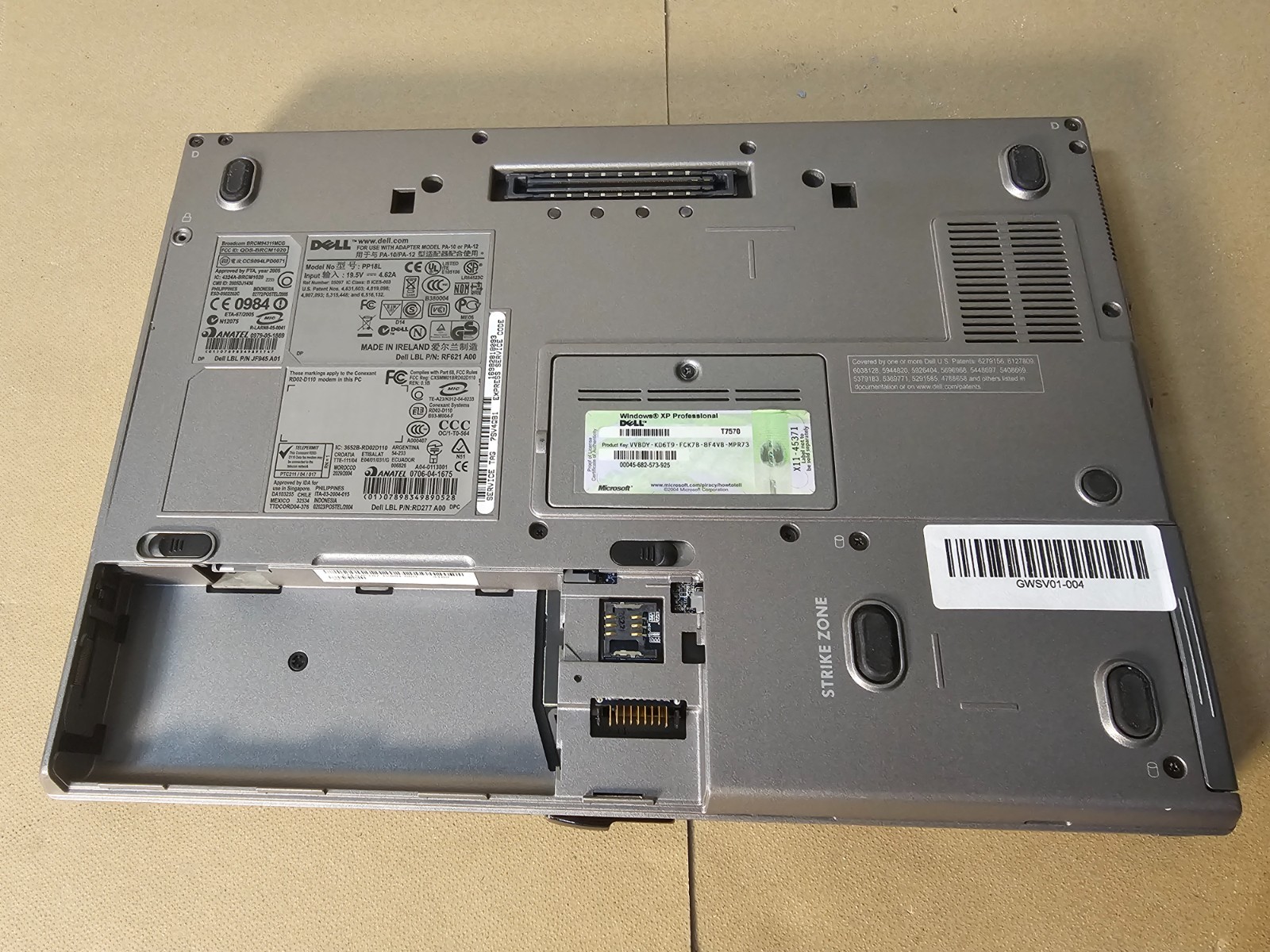 Vintage Dell Latitude D620 14.1″ Core Duo 2GHz 2GB DDR2 250GB SSD No OS
