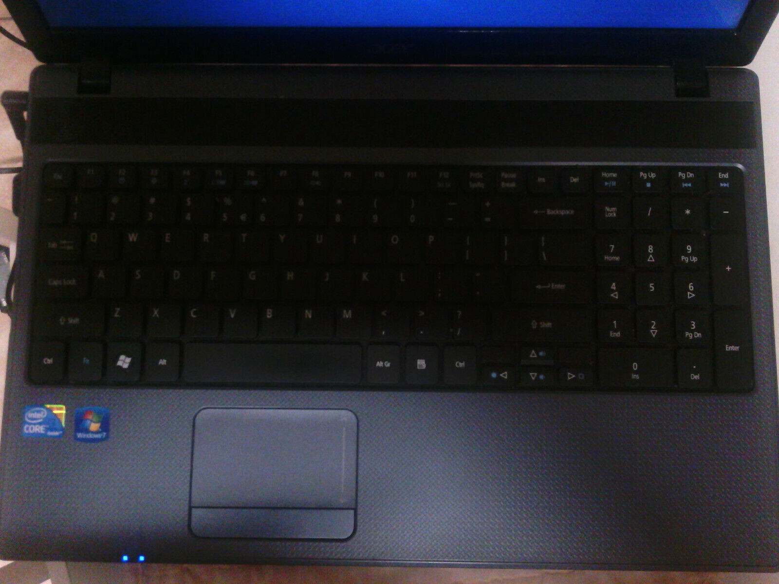 Acer Aspire 5733Z-4851 15.6 Gray Laptop NO HDD No OS (Please Read)