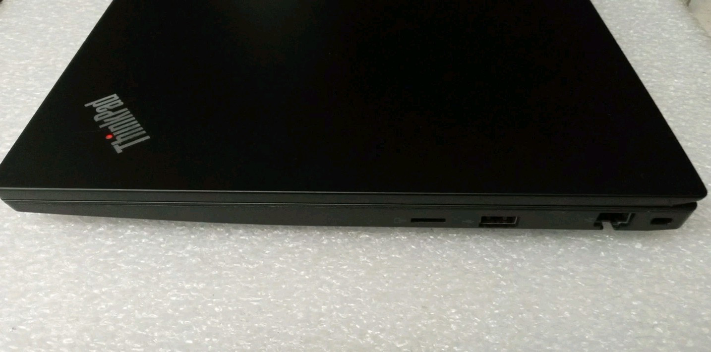 Lenovo ThinkPad E590 15.6″ Core i5-8265U 1.8GHz 16GB RAM 256gb SSD