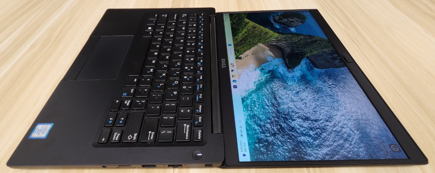 Dell Latitude 7390 13.3″ Touch, 500GB M.2, Intel i7 8th Gen 4.2 GHz, 16GB DDR4