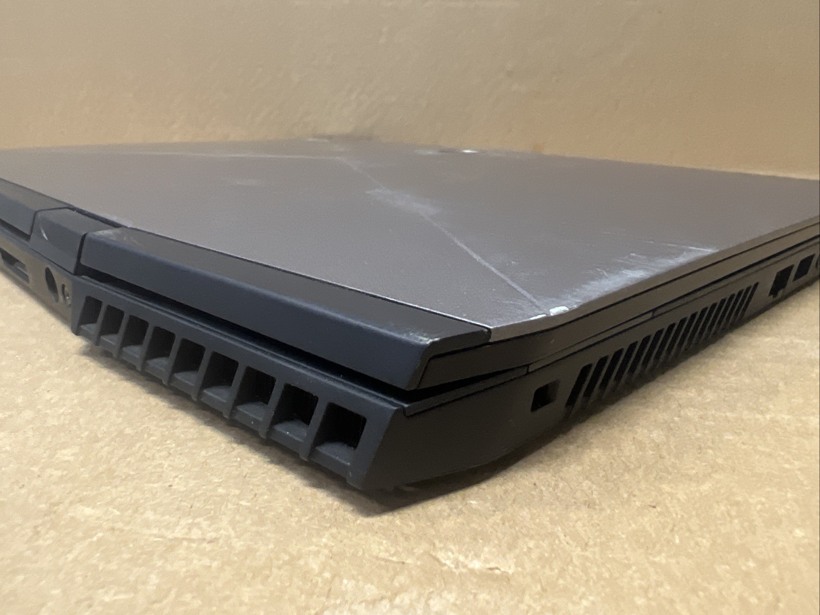 Alienware Alienware m15 i7-8750H 16GB Tested | GeForce RTX 2060 Mobile