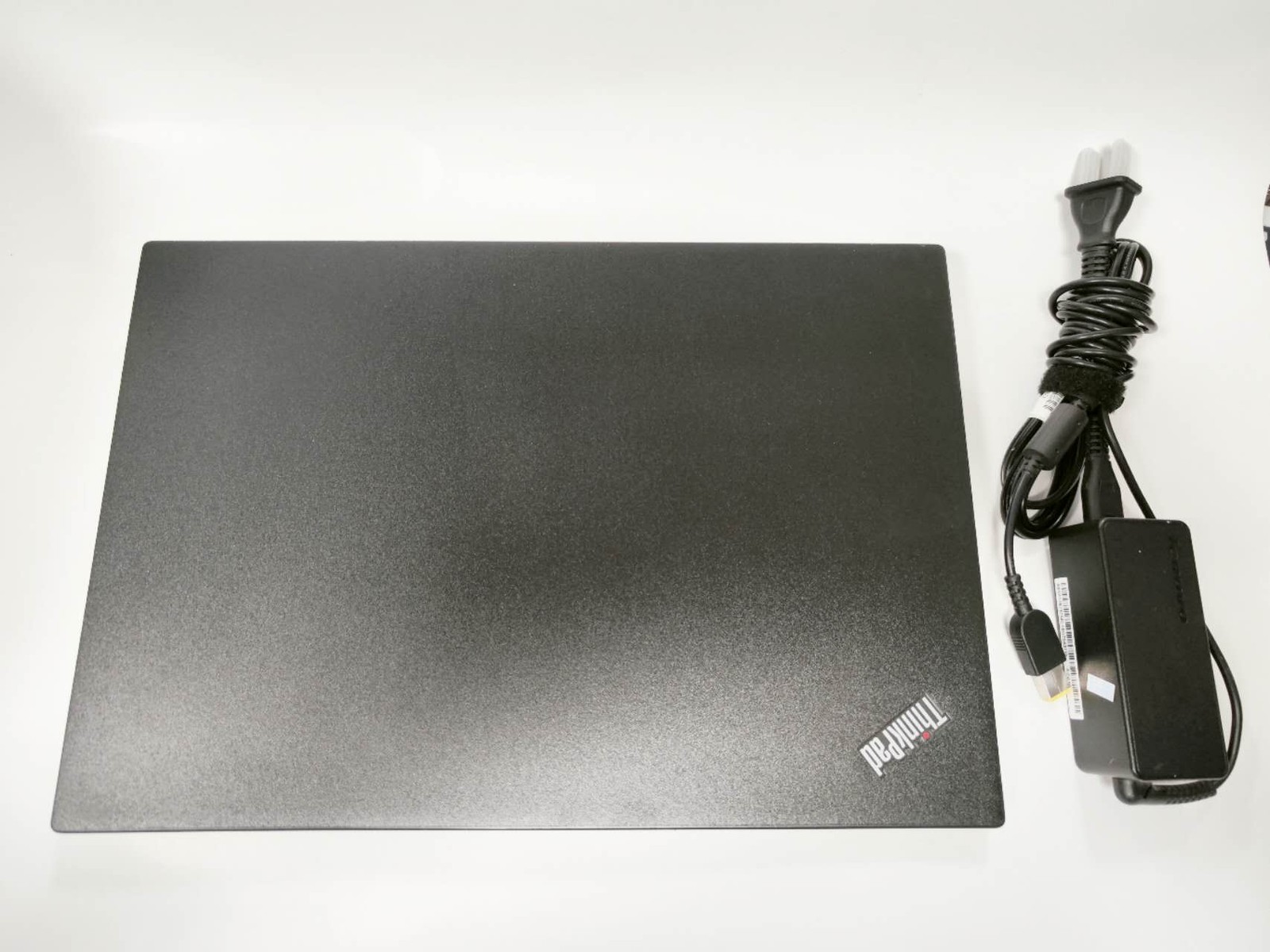 Lenovo ThinkPad T495 AMD Ryzen 5 8G RAM 256G SSD 14 in Webcam Win 11 Pro