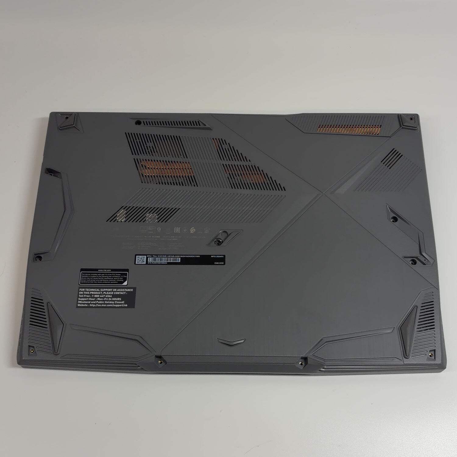 MSI Thin 15 B13VE 15.6″ i5-13420H 2.1GHz 16GB RAM GeForce RTX 4050 READ